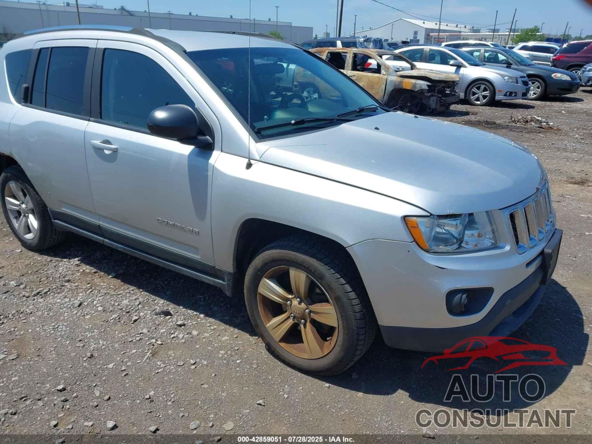 JEEP COMPASS 2011 - 1J4NF1FB2BD218224