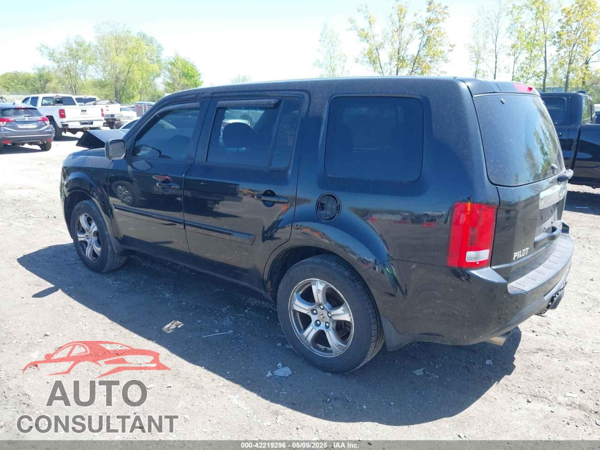 HONDA PILOT 2012 - 5FNYF4H45CB006236