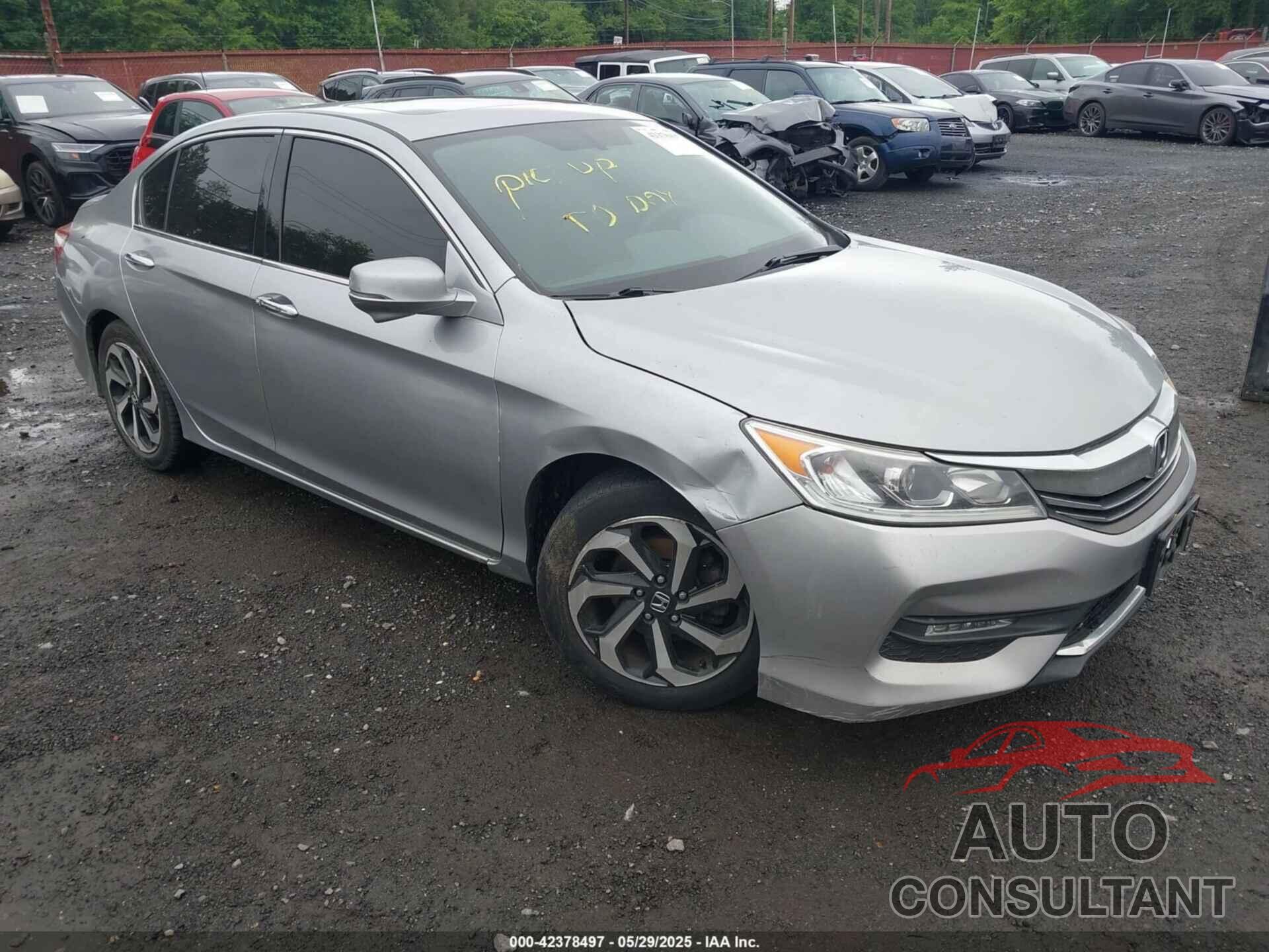 HONDA ACCORD 2017 - 1HGCR3F88HA037029