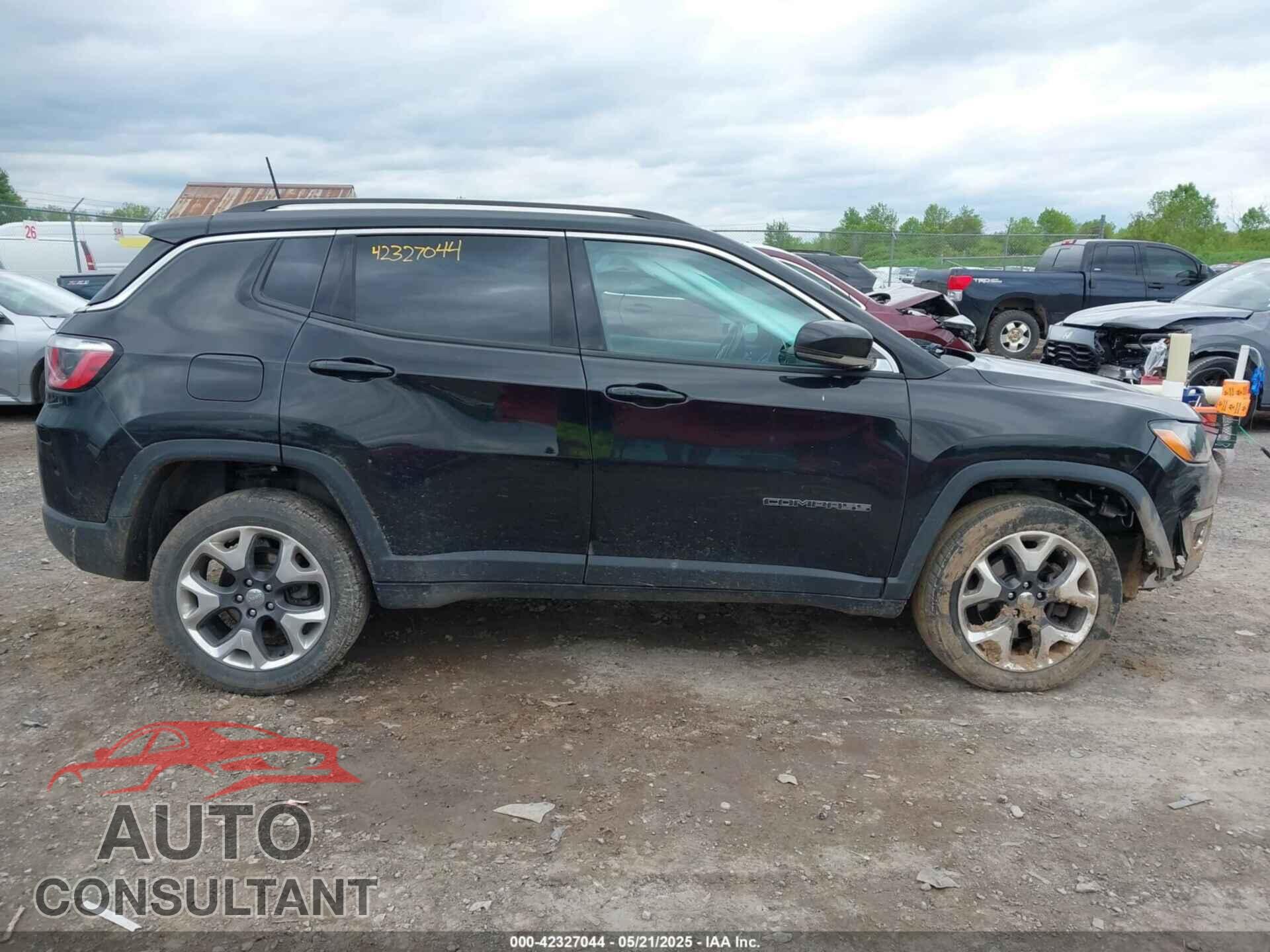 JEEP COMPASS 2019 - 3C4NJDCB2KT821856