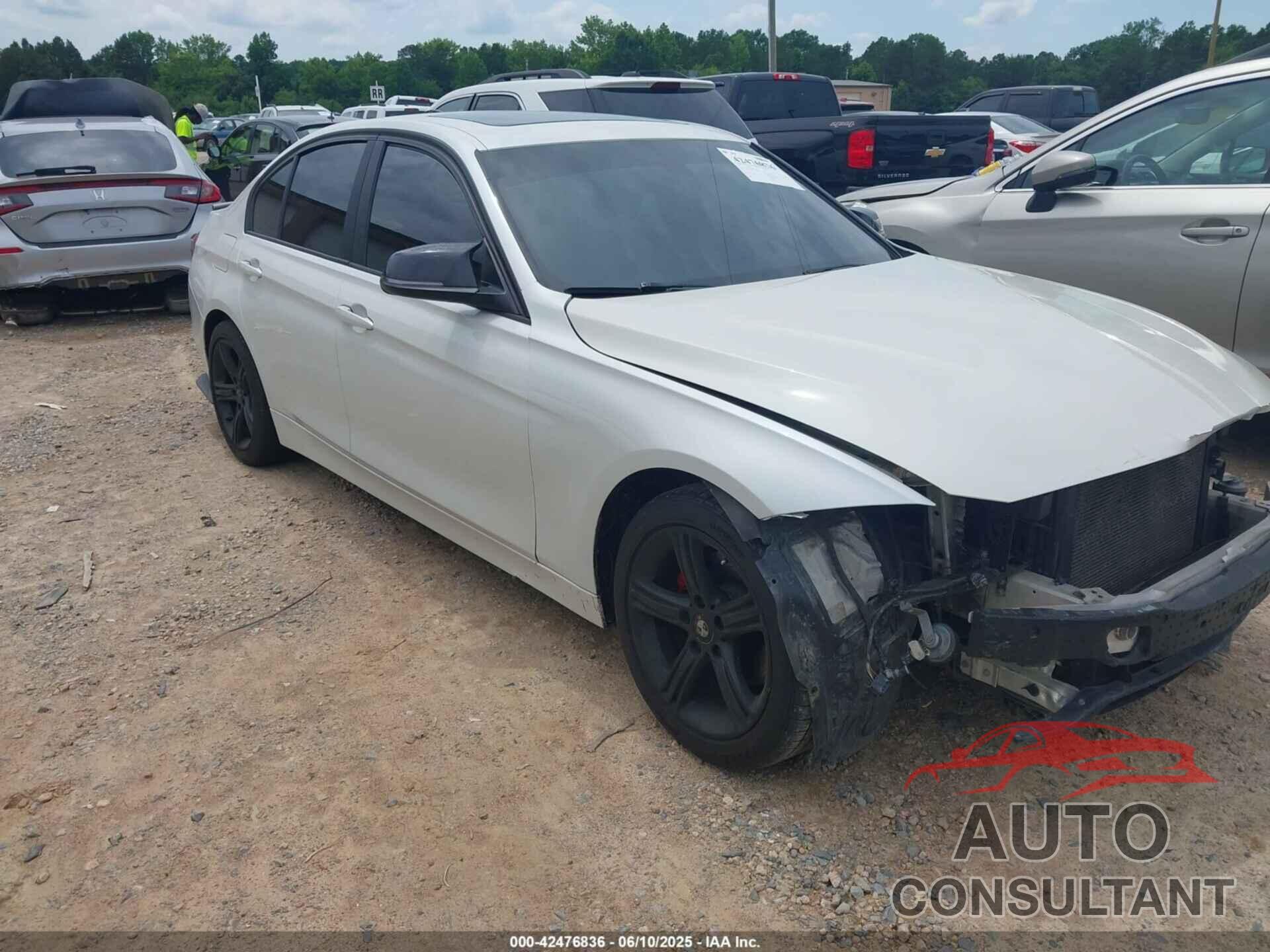 BMW 328I 2012 - WBA3A5G56CNP15801