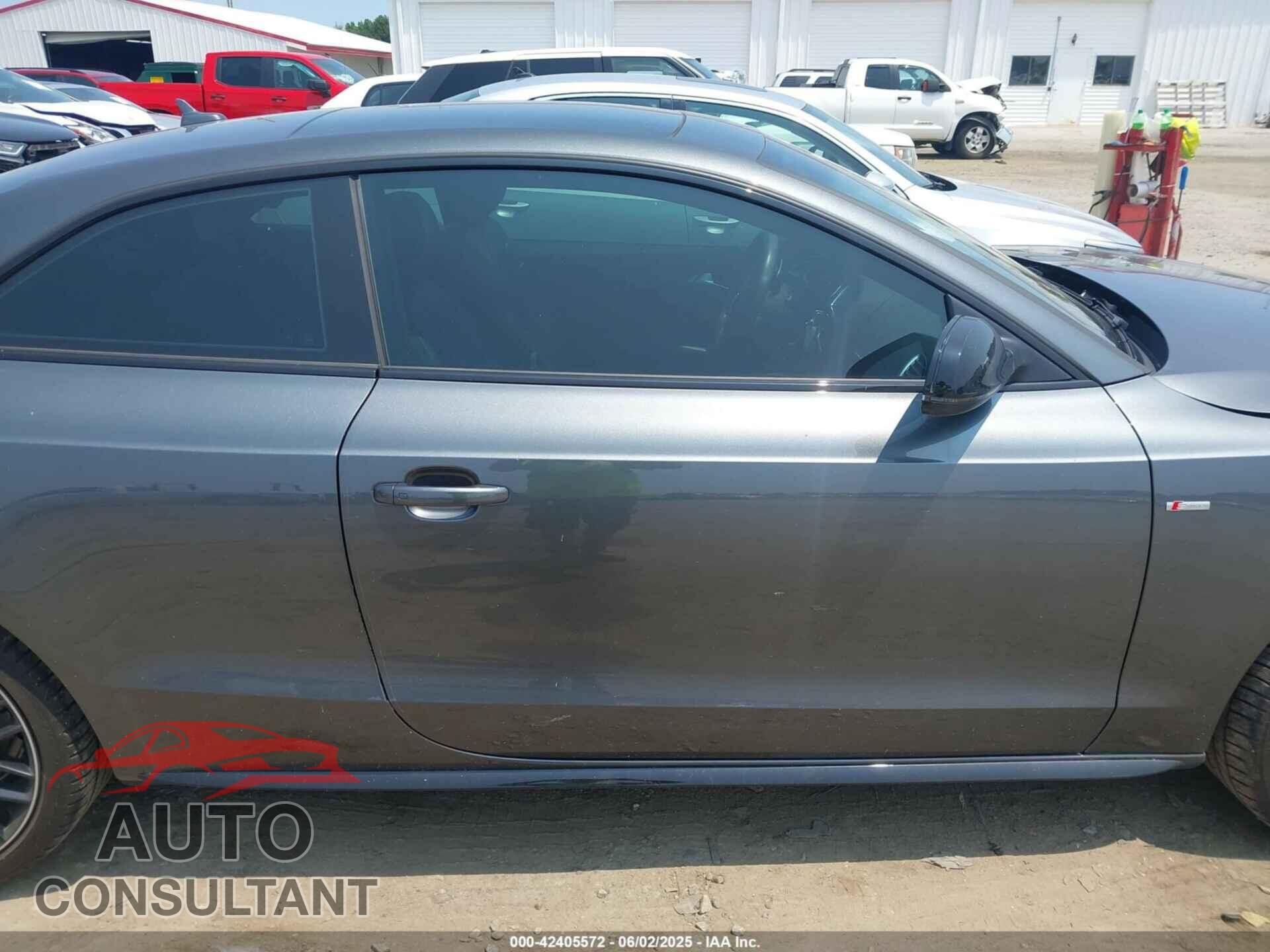 AUDI A5 2017 - WAUD2AFR1HA001457