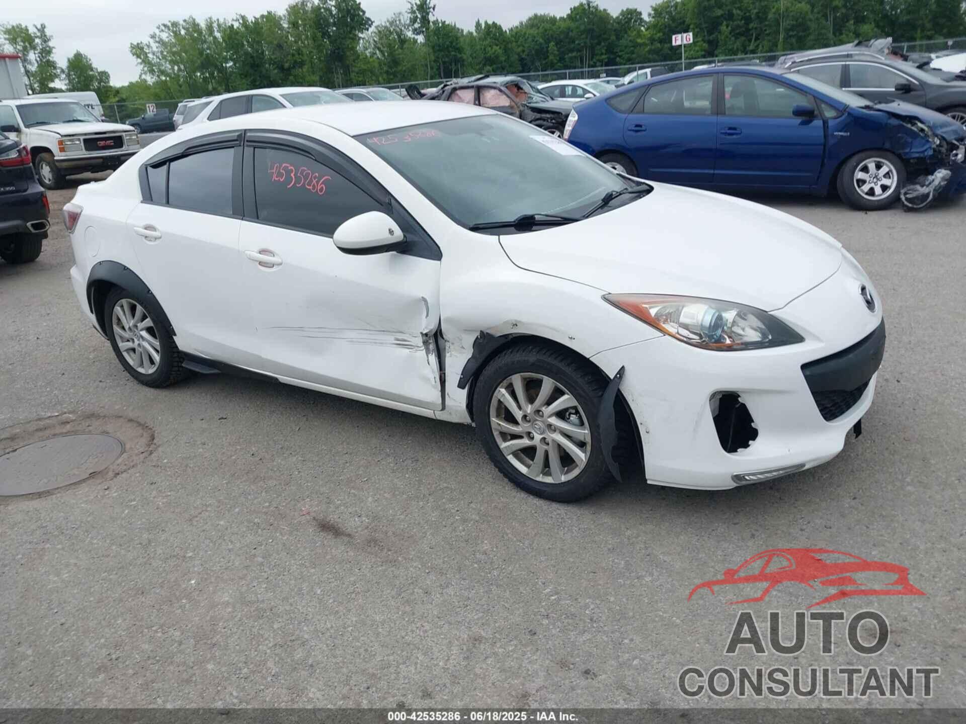 MAZDA MAZDA3 2012 - JM1BL1V8XC1652837