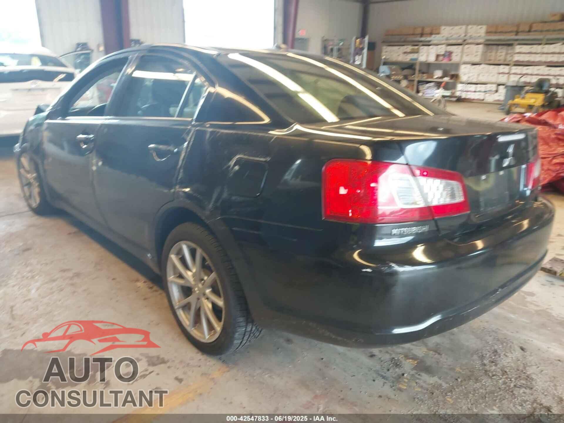 MITSUBISHI GALANT 2011 - 4A32B3FF4BE010081