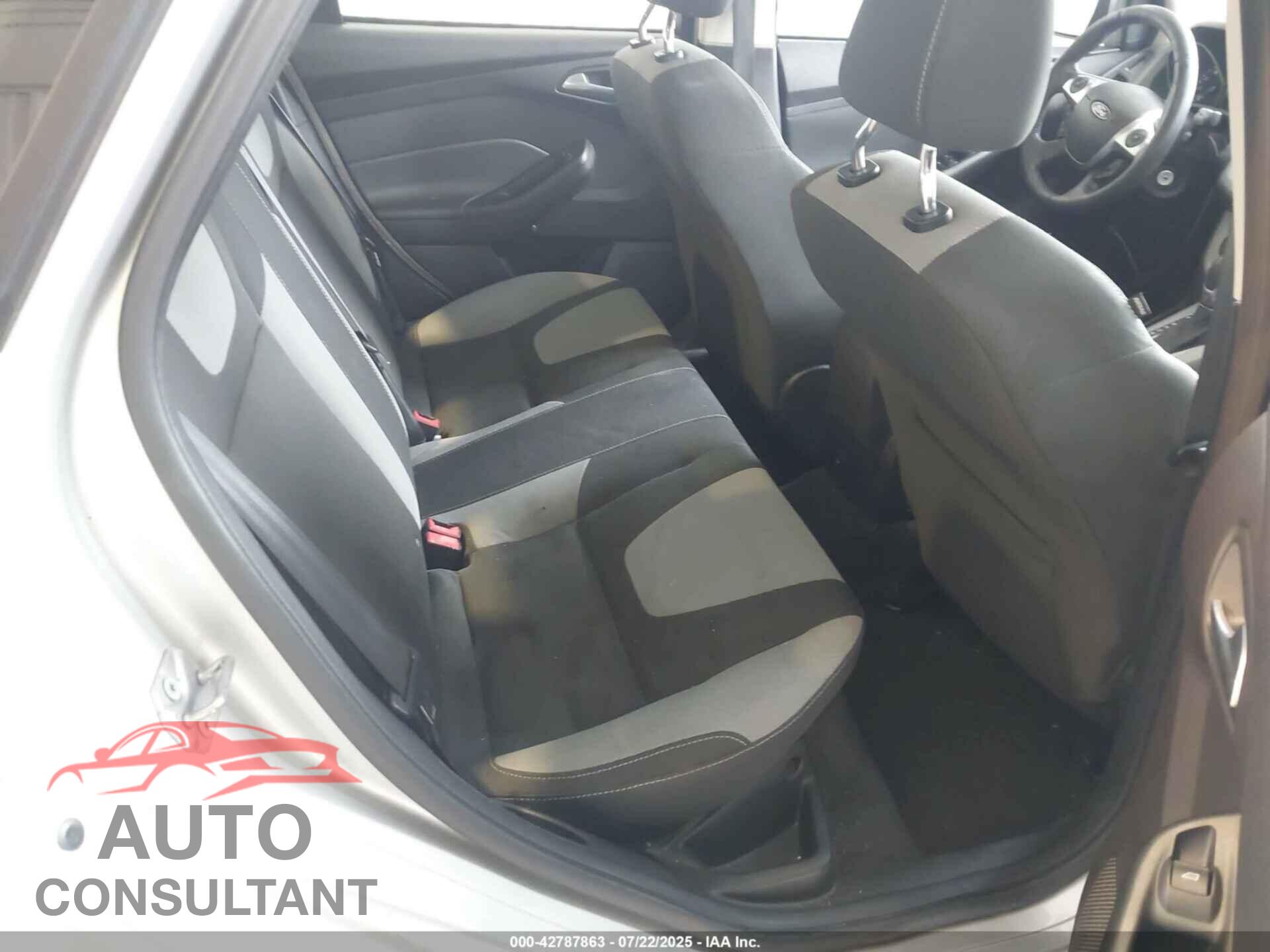 FORD FOCUS 2012 - 1FAHP3F25CL224401