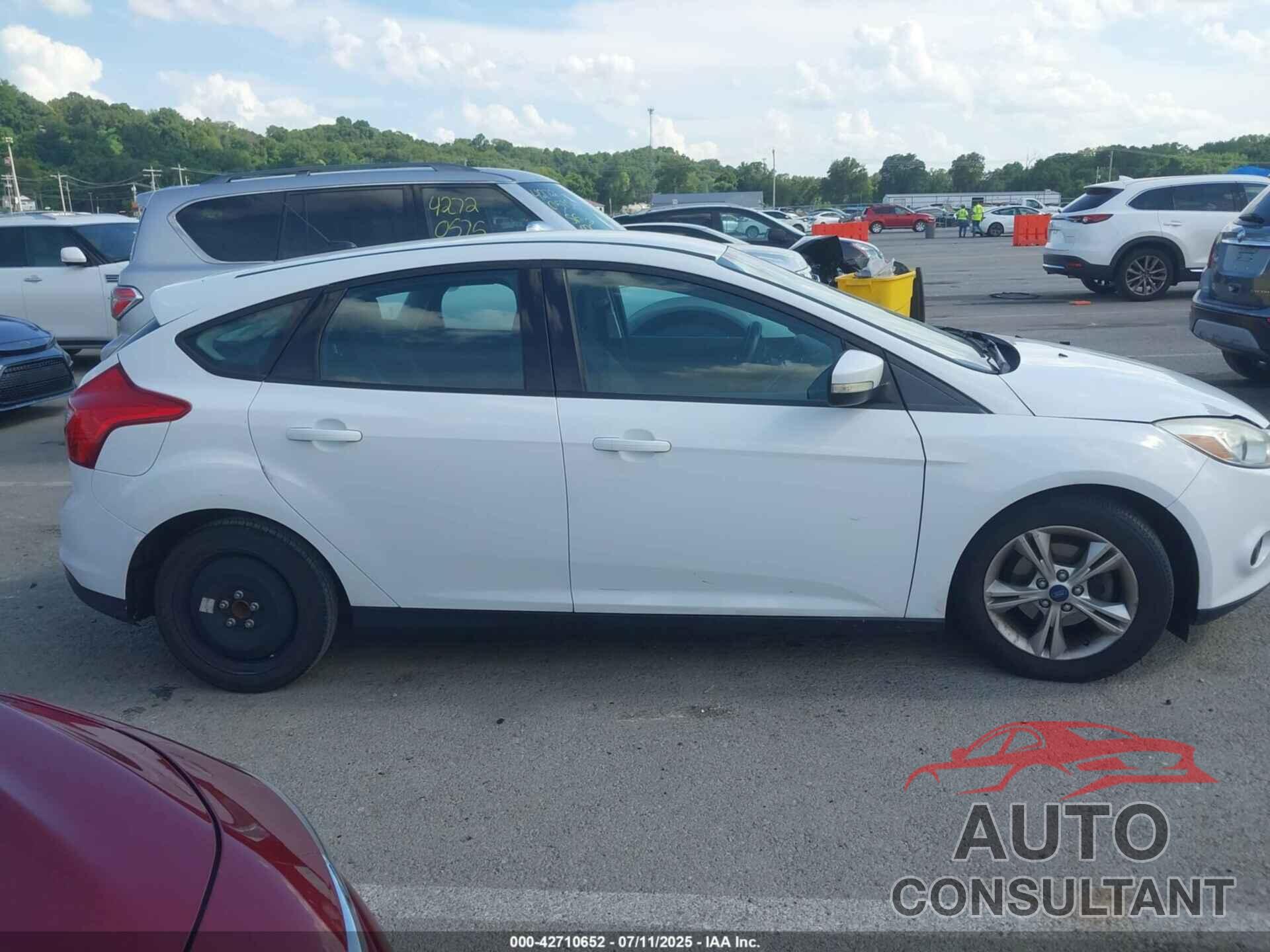FORD FOCUS 2014 - 1FADP3K22EL322664