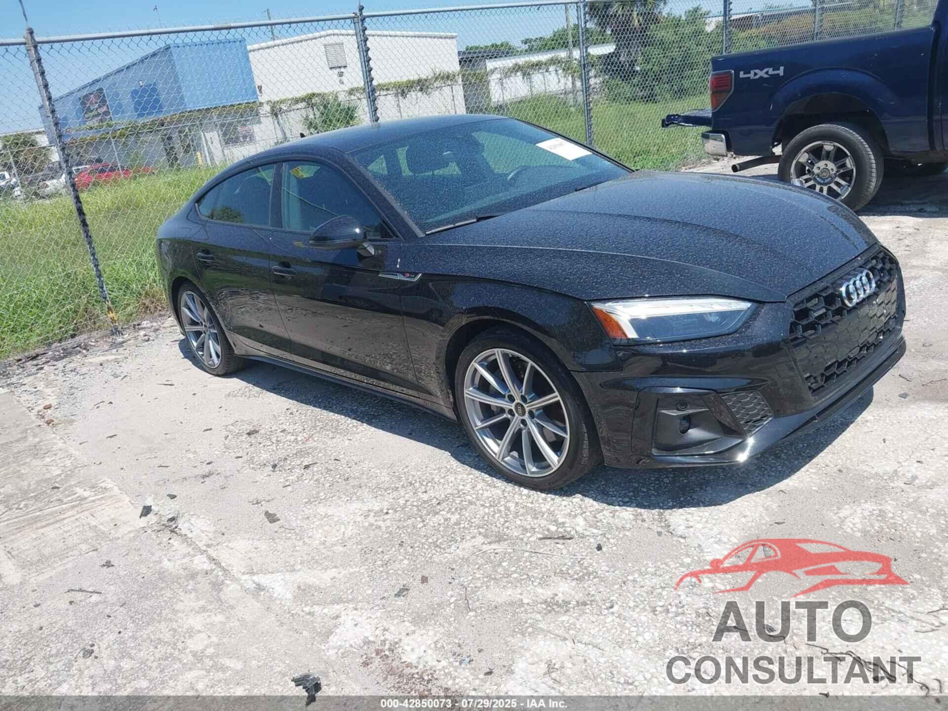 AUDI A5 SPORTBACK 2025 - WAUDACF56SA007869
