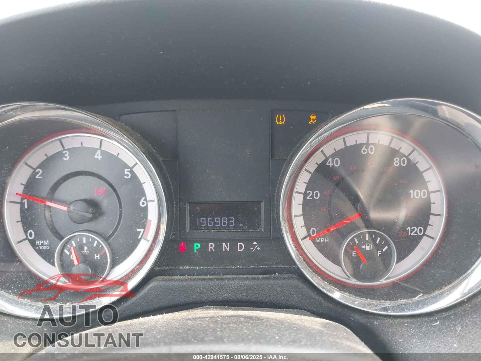 DODGE GRAND CARAVAN 2011 - 2D4RN3DG9BR602019