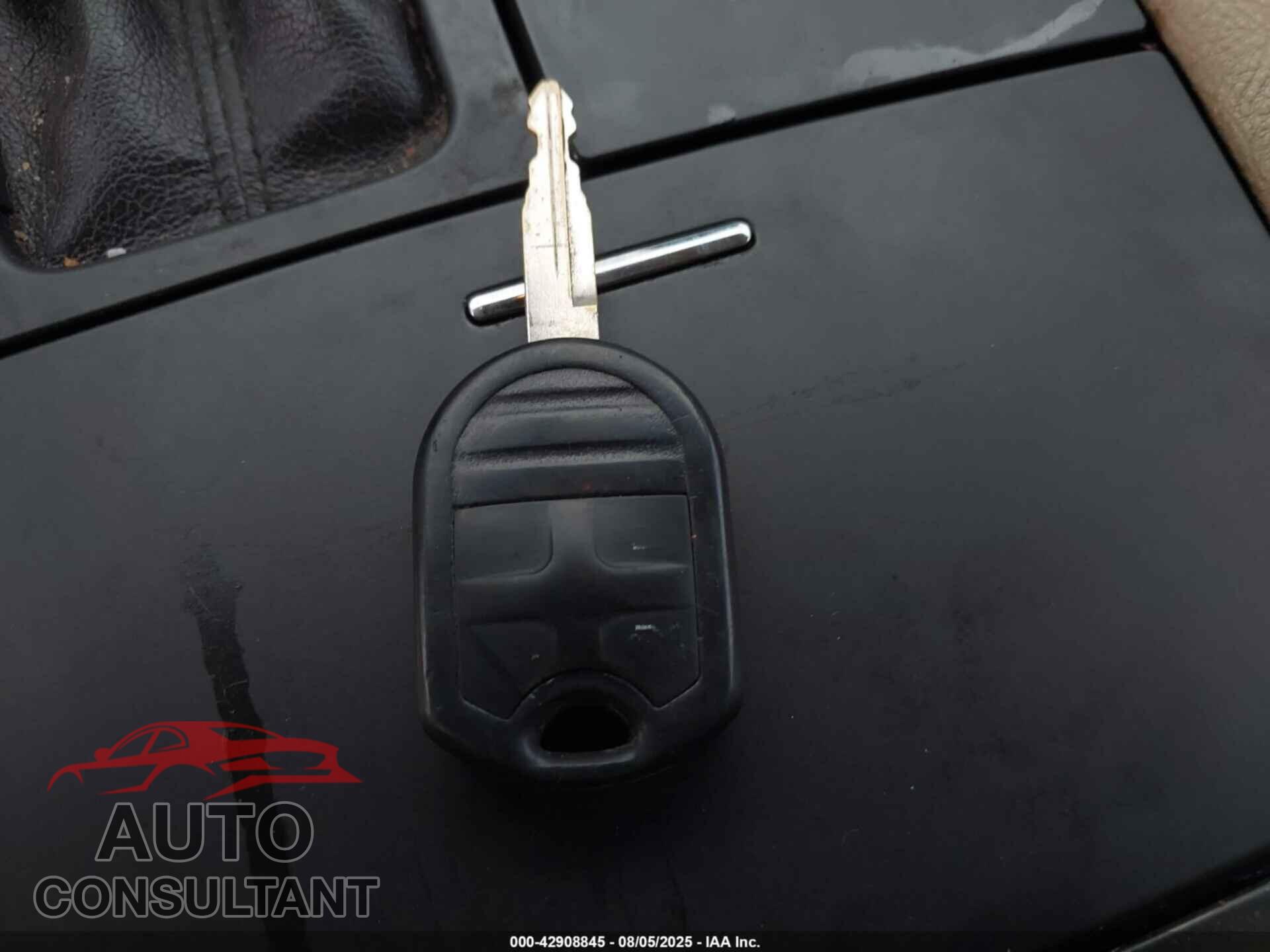 FORD TAURUS 2014 - 1FAHP2E82EG156800