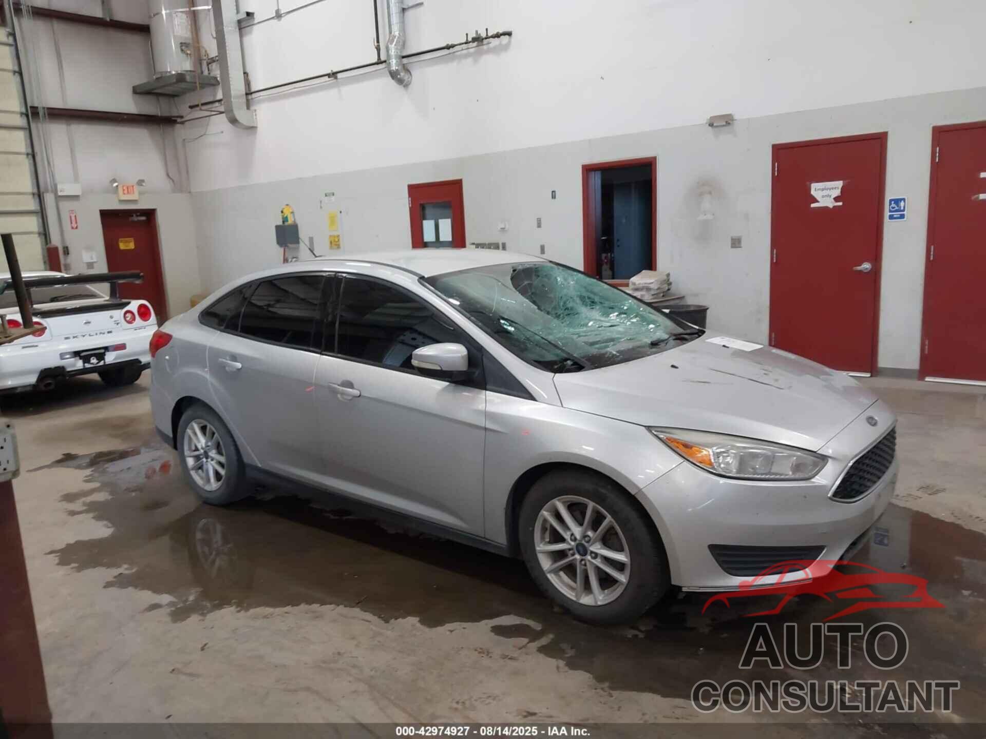 FORD FOCUS 2017 - 1FADP3F23HL314300