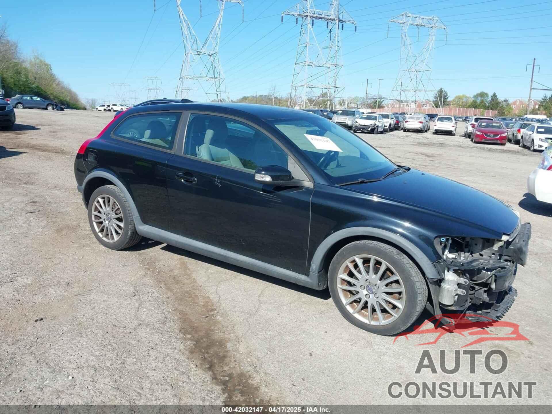 VOLVO C30 2010 - YV1672MK5A2173056