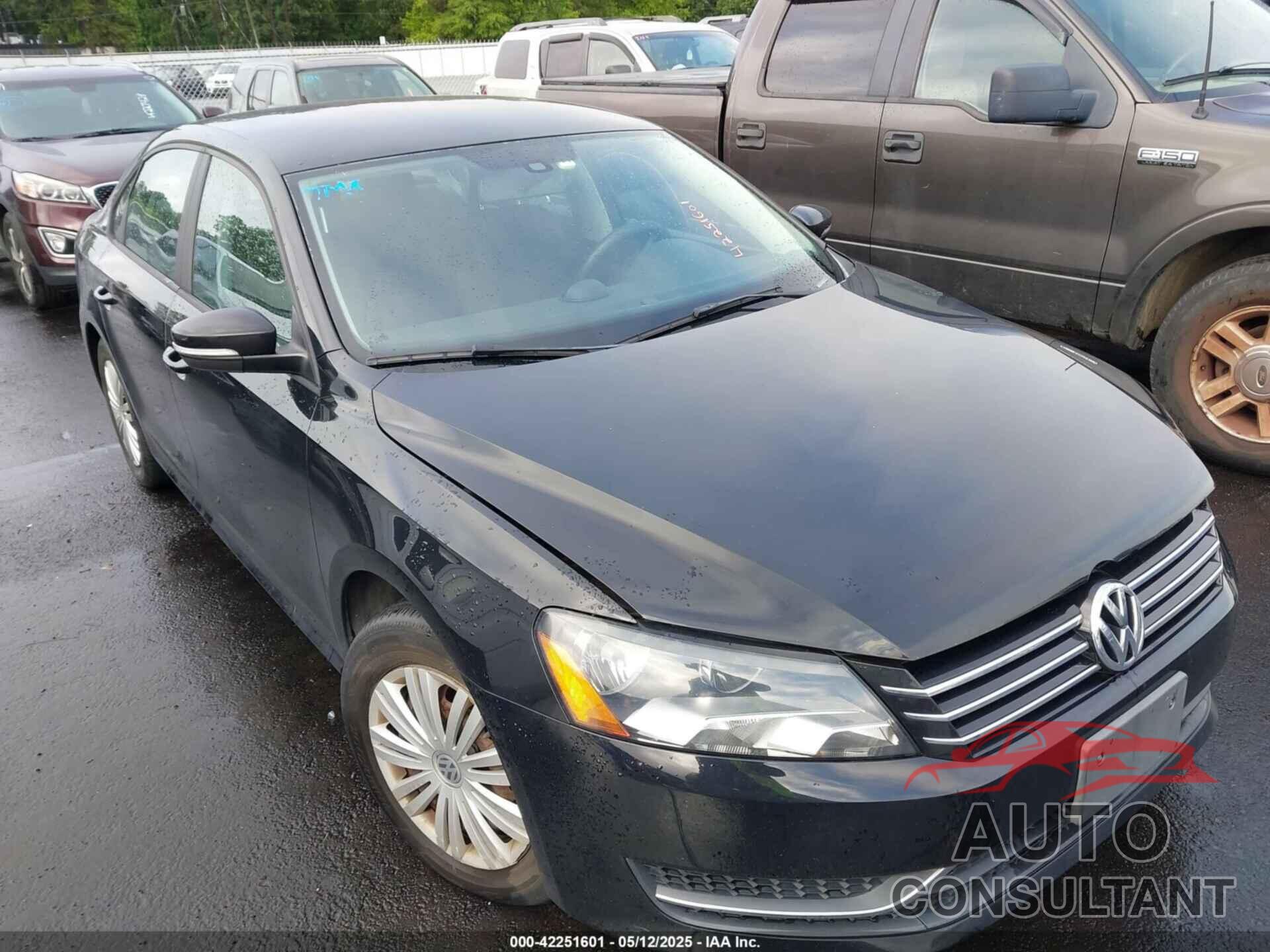 VOLKSWAGEN PASSAT 2014 - 1VWAS7A37EC097863