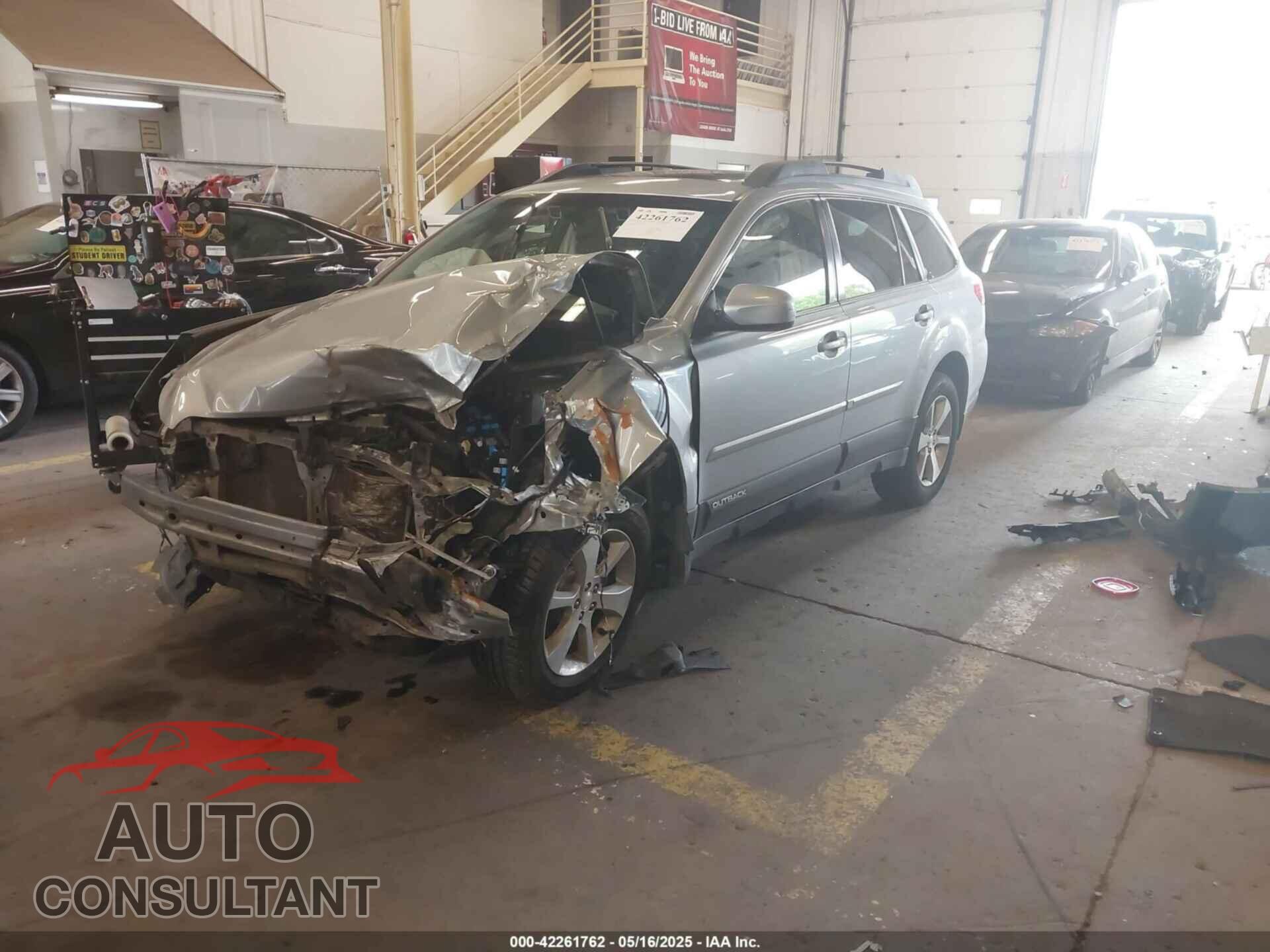 SUBARU OUTBACK 2014 - 4S4BRBNC8E3201787