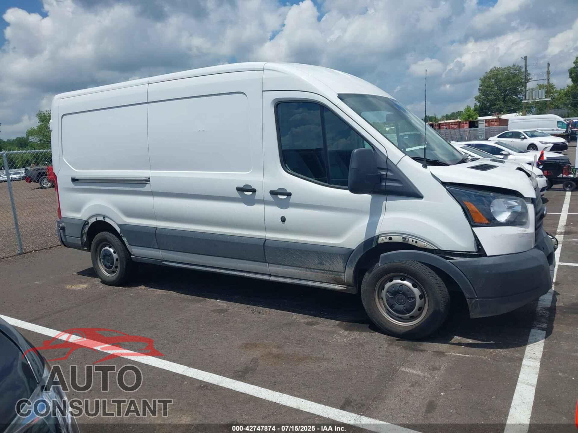 FORD TRANSIT-150 2018 - 1FTYE2CM4JKB39827