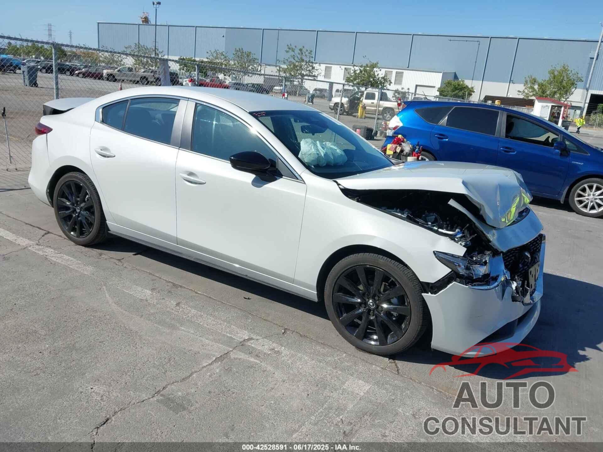 MAZDA MAZDA3 2025 - JM1BPABM9S1768969