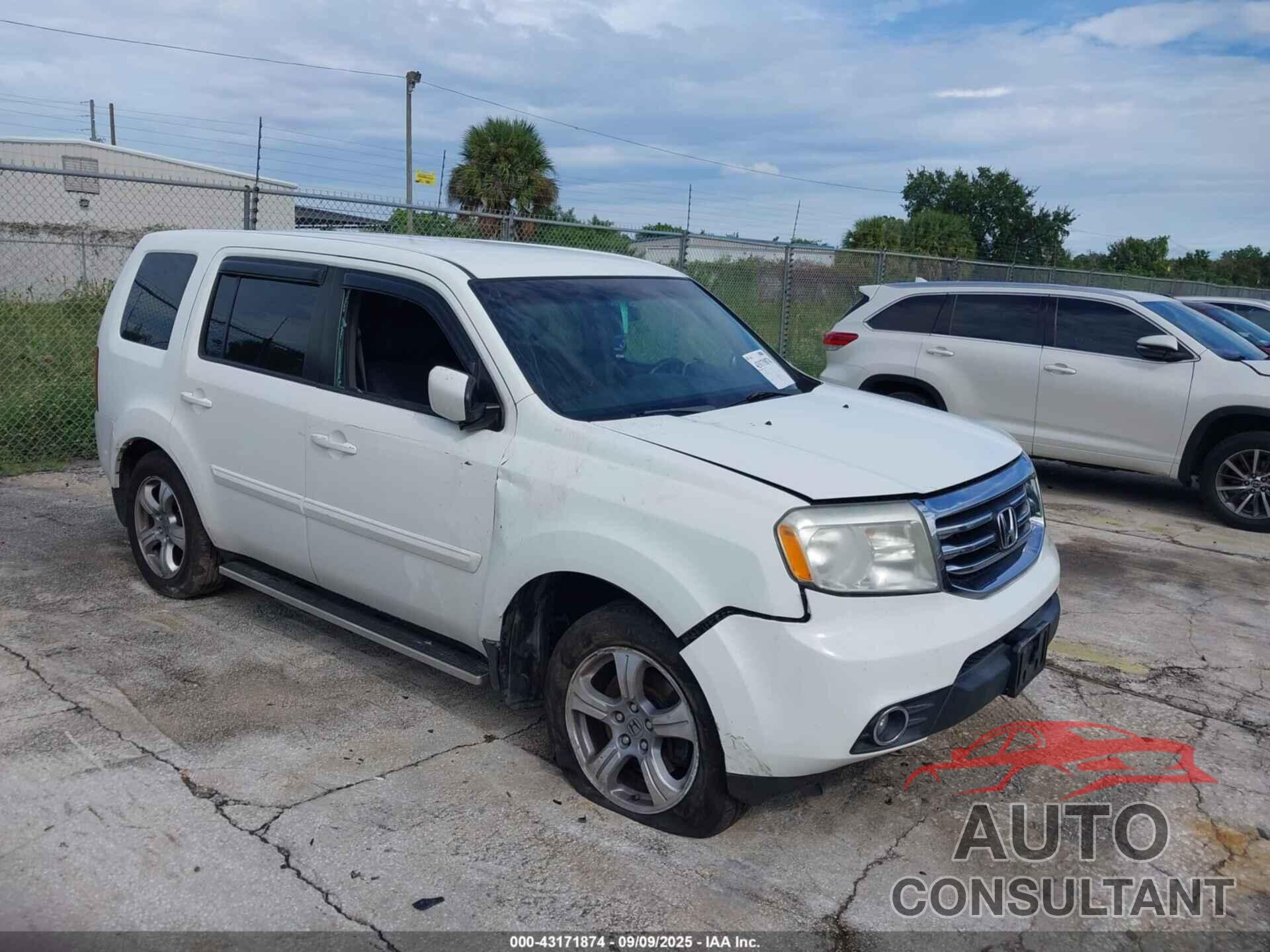 HONDA PILOT 2012 - 5FNYF4H45CB014773