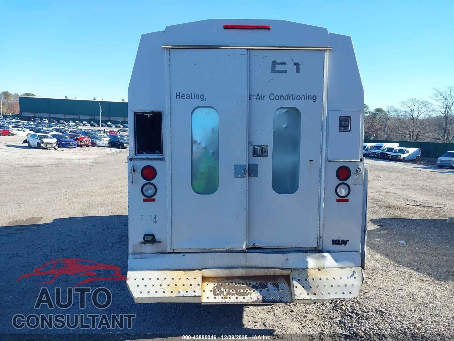 FORD E-350 CUTAWAY 2012 - 1FDSE3FL9CDB15444