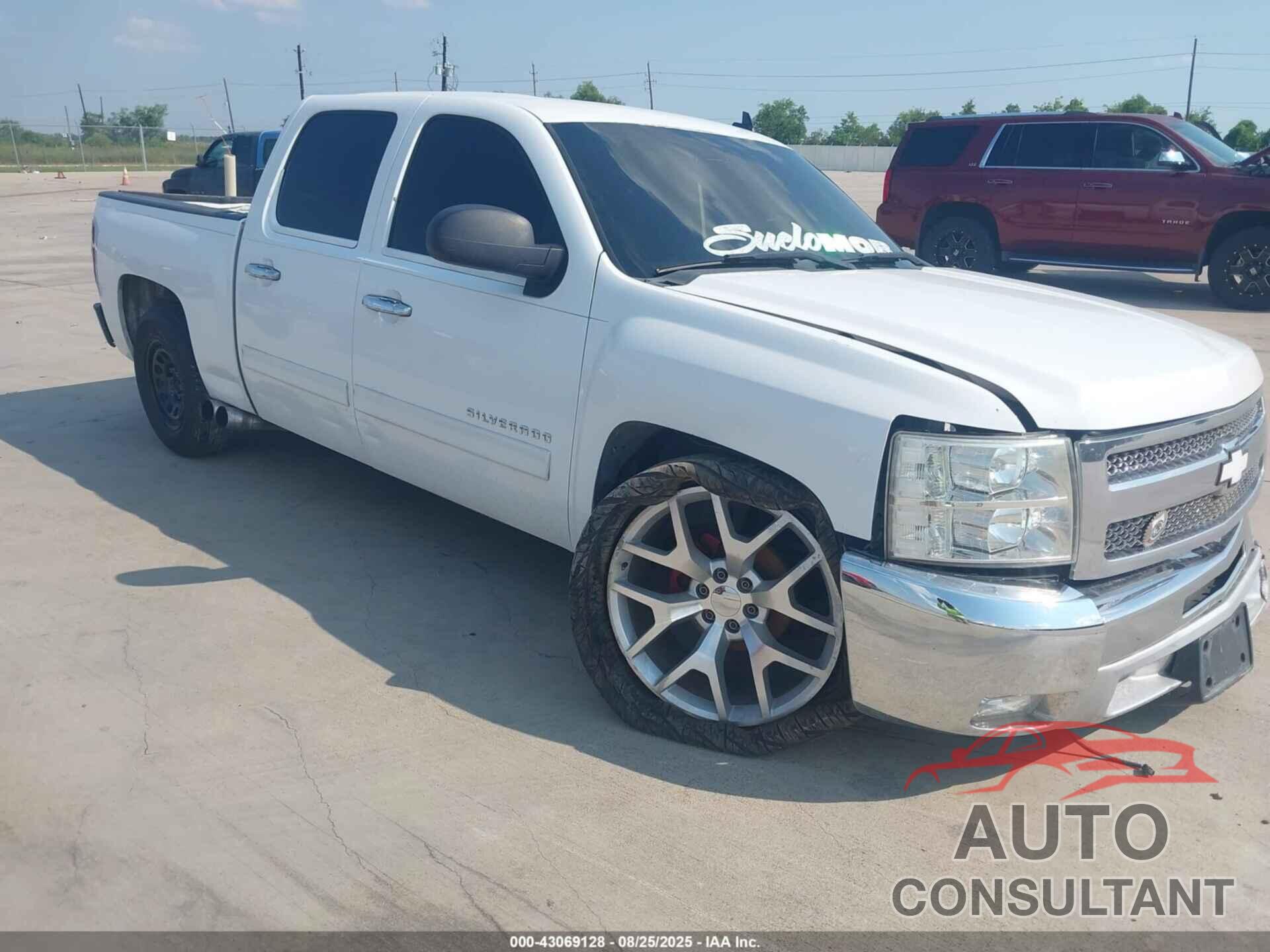 CHEVROLET SILVERADO 1500 2013 - 3GCPCREA1DG158439