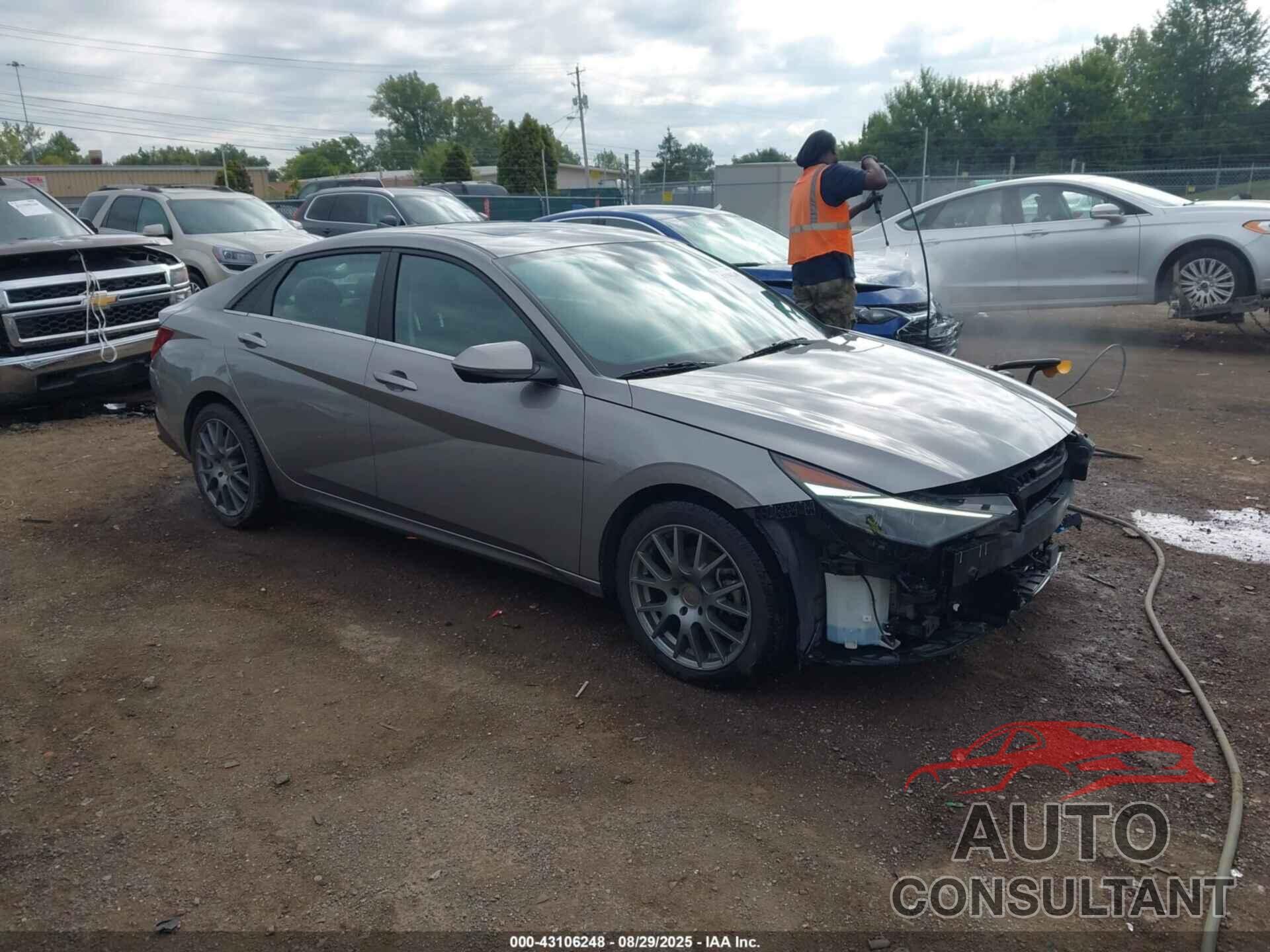 HYUNDAI ELANTRA 2023 - KMHLP4AGXPU495236