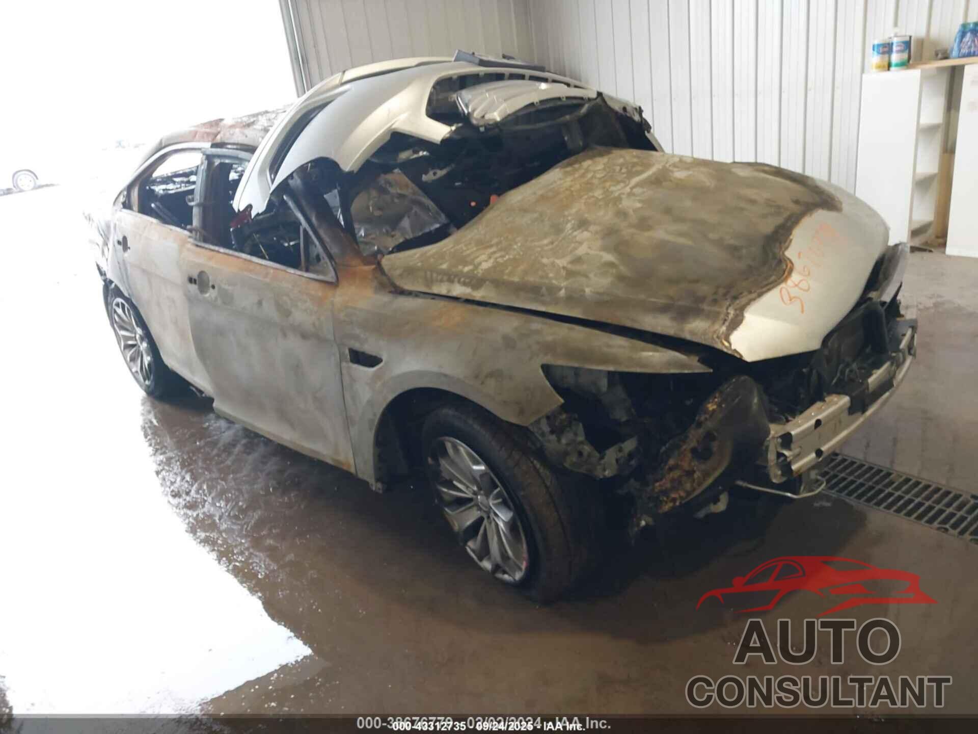 FORD TAURUS 2014 - 1FAHP2F8XEG116026
