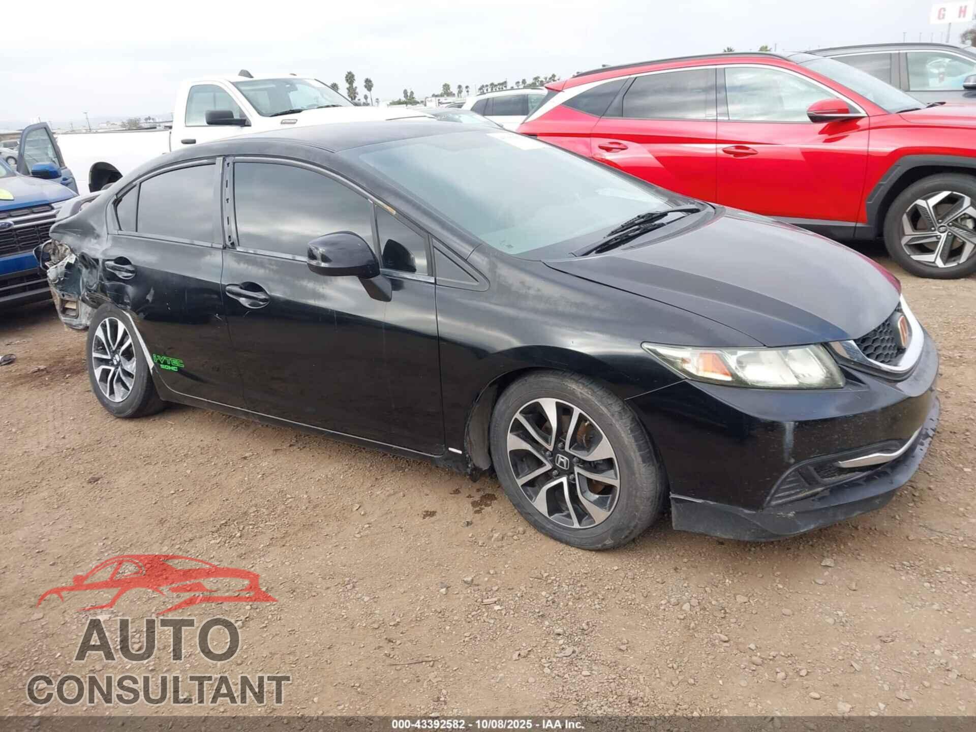 HONDA CIVIC 2013 - 19XFB2F56DE257597