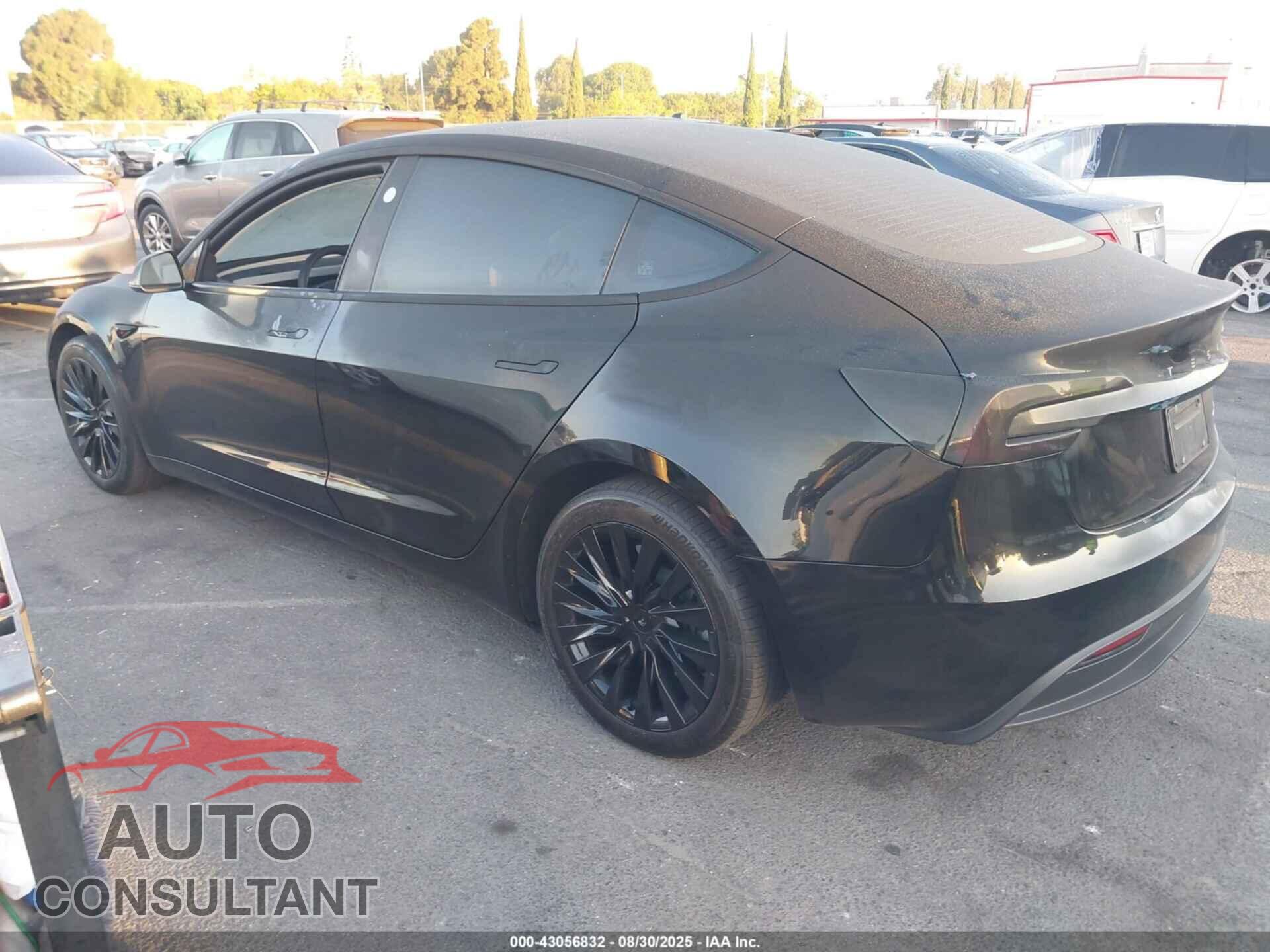 TESLA MODEL 3 2024 - 5YJ3E1EB6RF811993