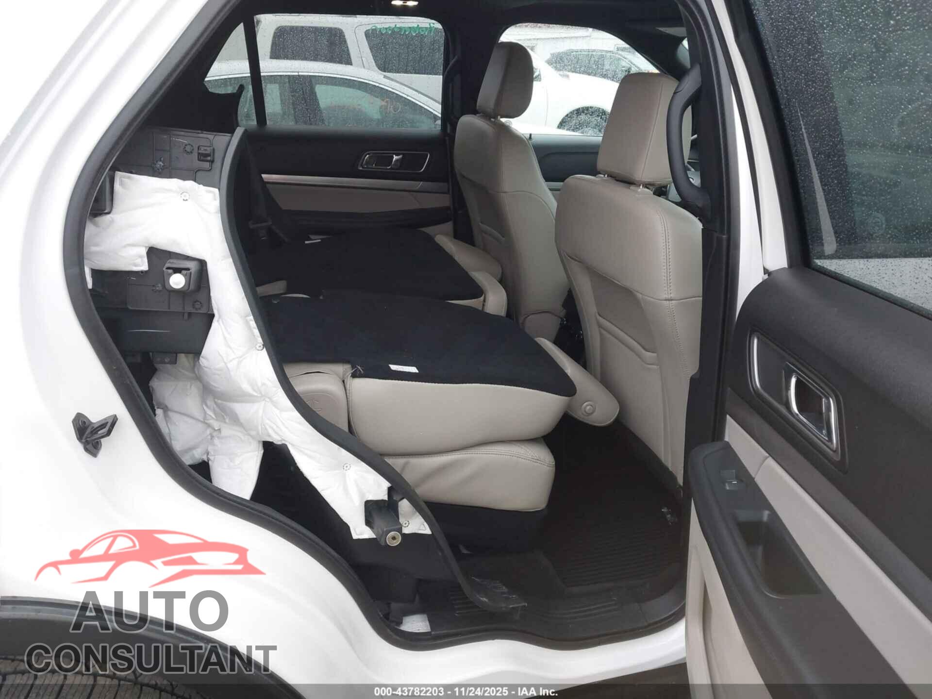 FORD EXPLORER 2018 - 1FM5K8D83JGB38361