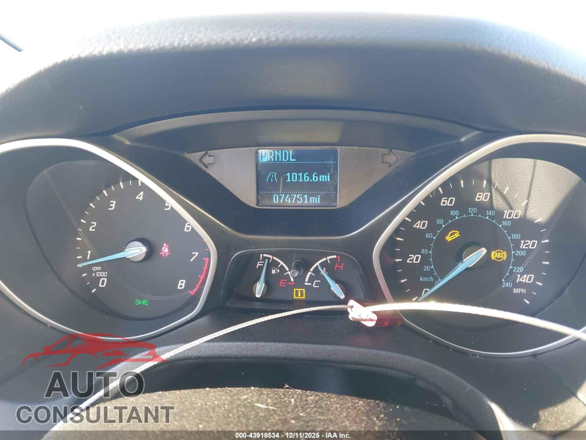 FORD FOCUS 2014 - 1FADP3E28EL295840