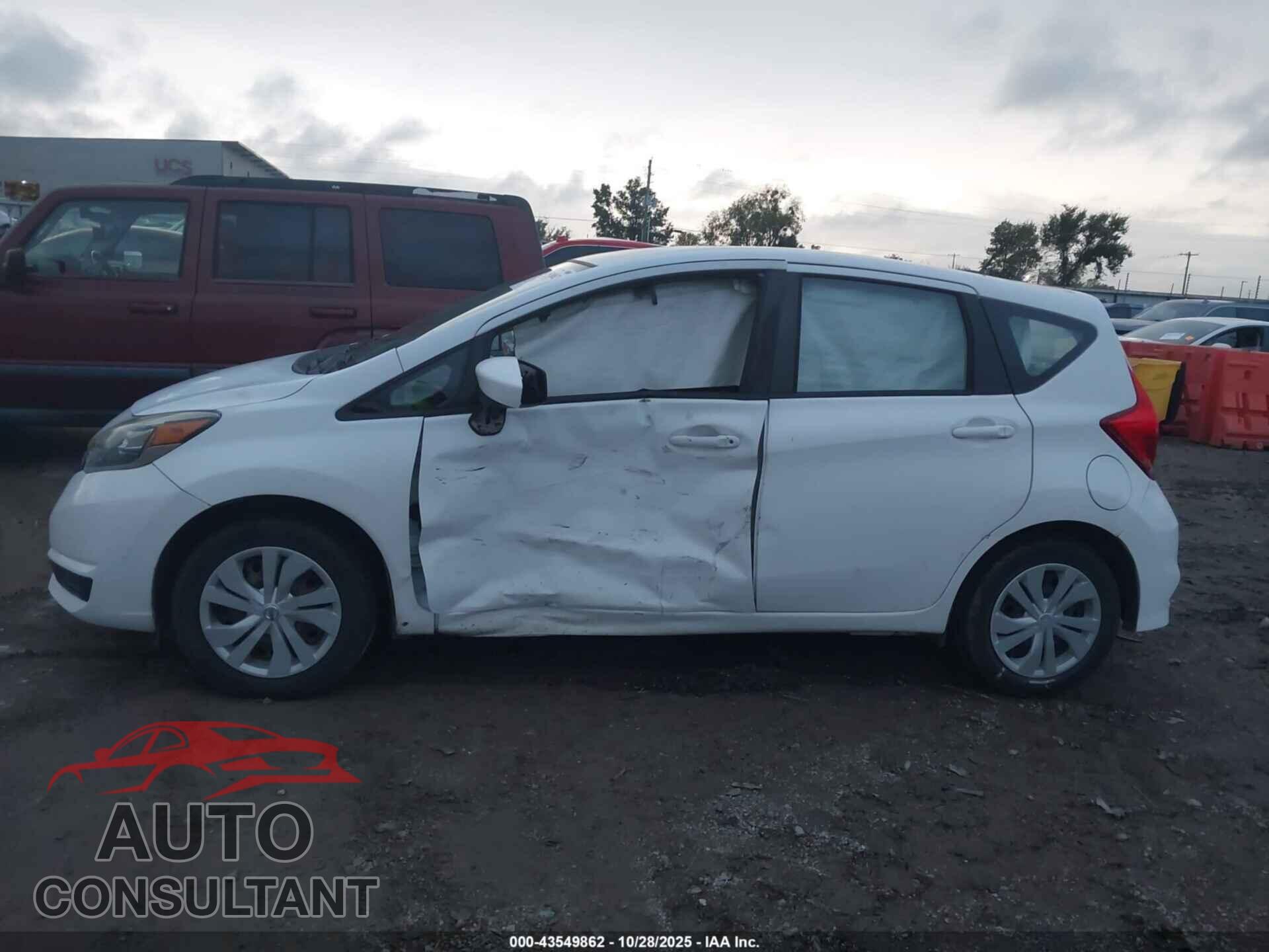 NISSAN VERSA NOTE 2017 - 3N1CE2CP4HL373708
