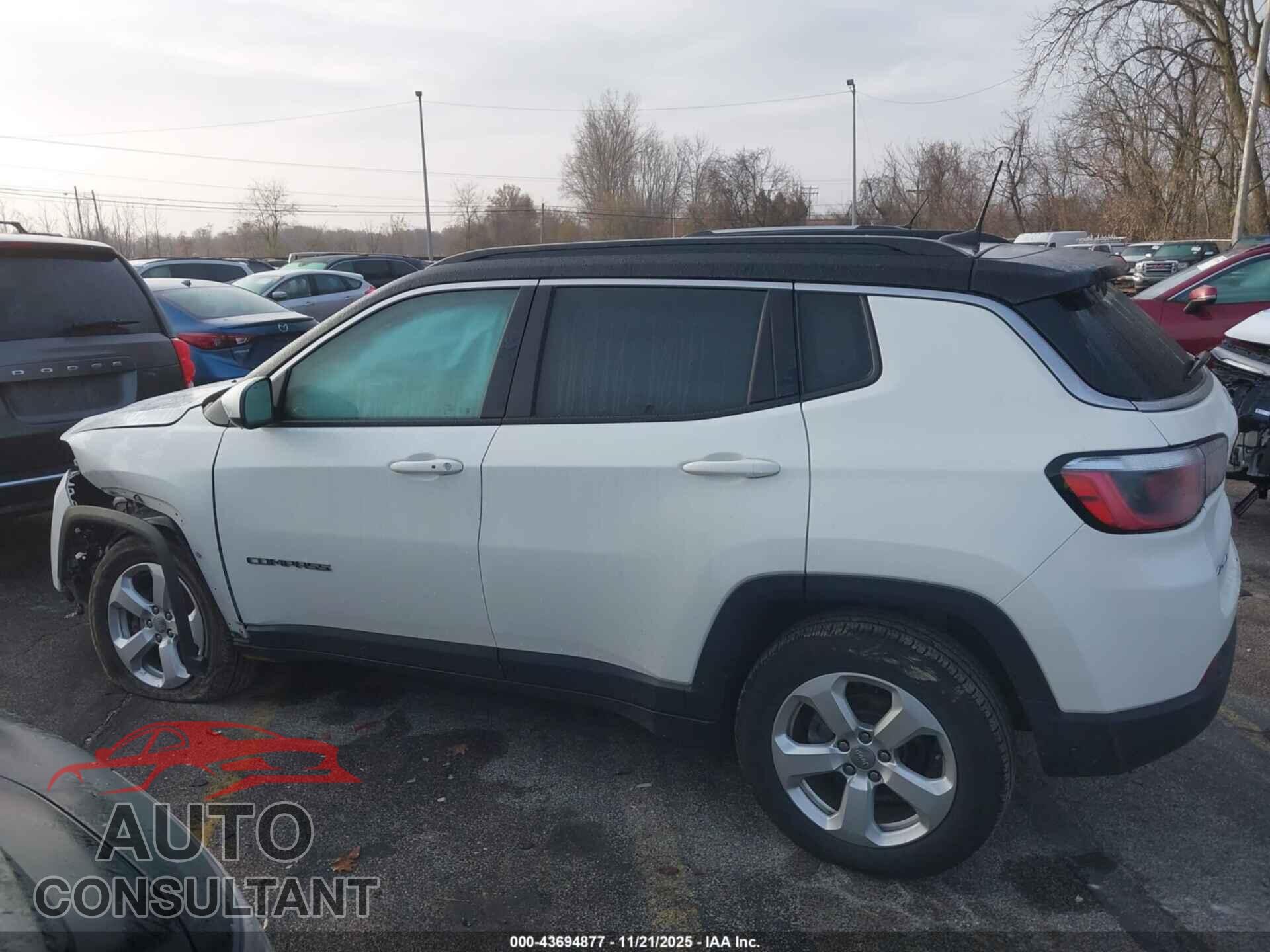 JEEP COMPASS 2019 - 3C4NJDBB8KT660978