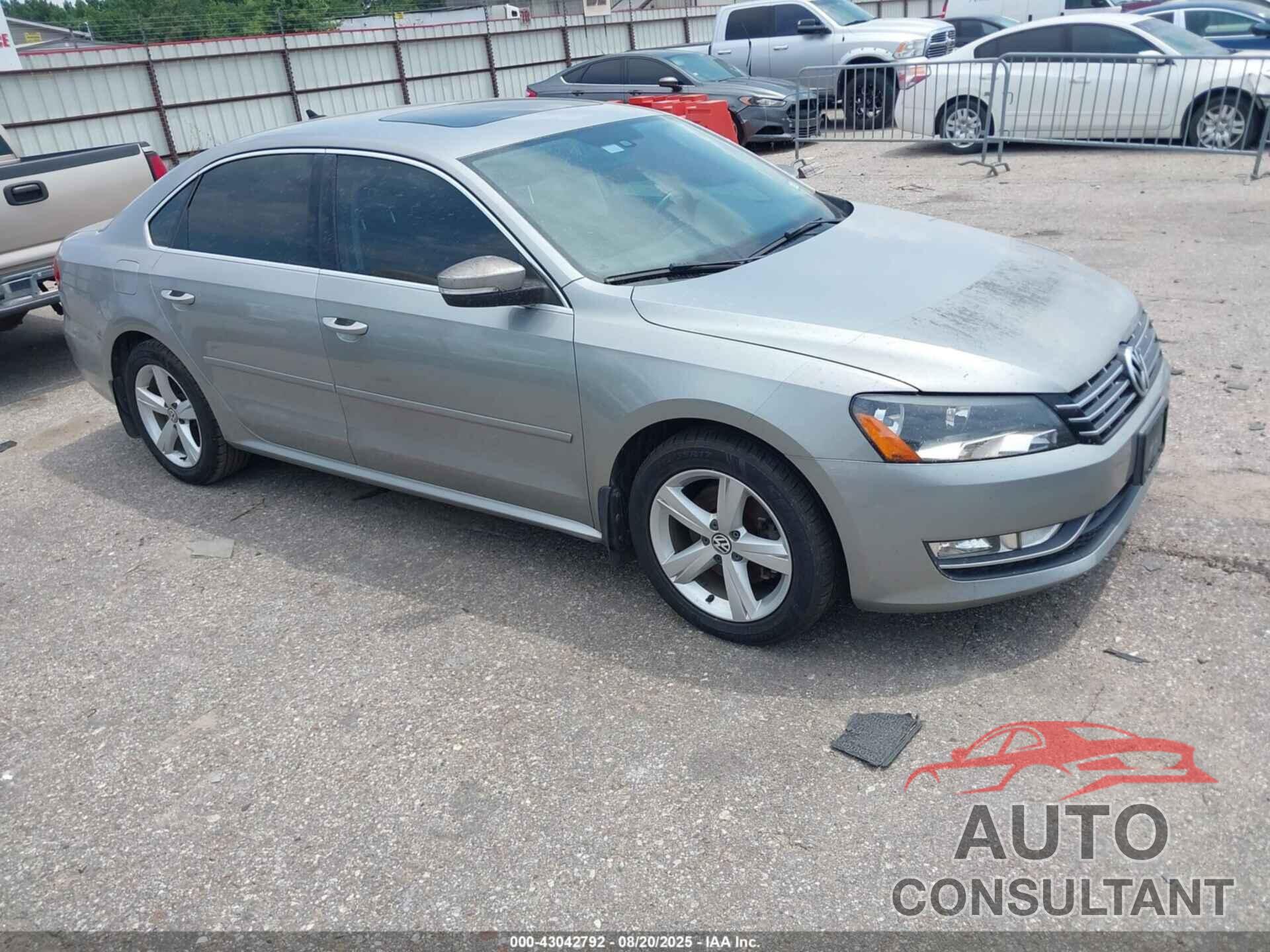VOLKSWAGEN PASSAT 2013 - 1VWBN7A39DC002357