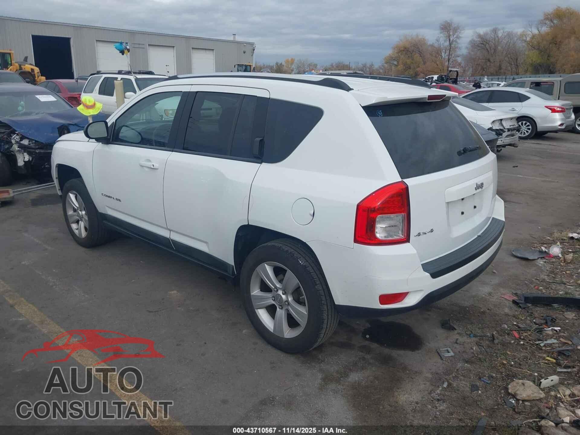 JEEP COMPASS 2011 - 1J4NF1FB7BD223404