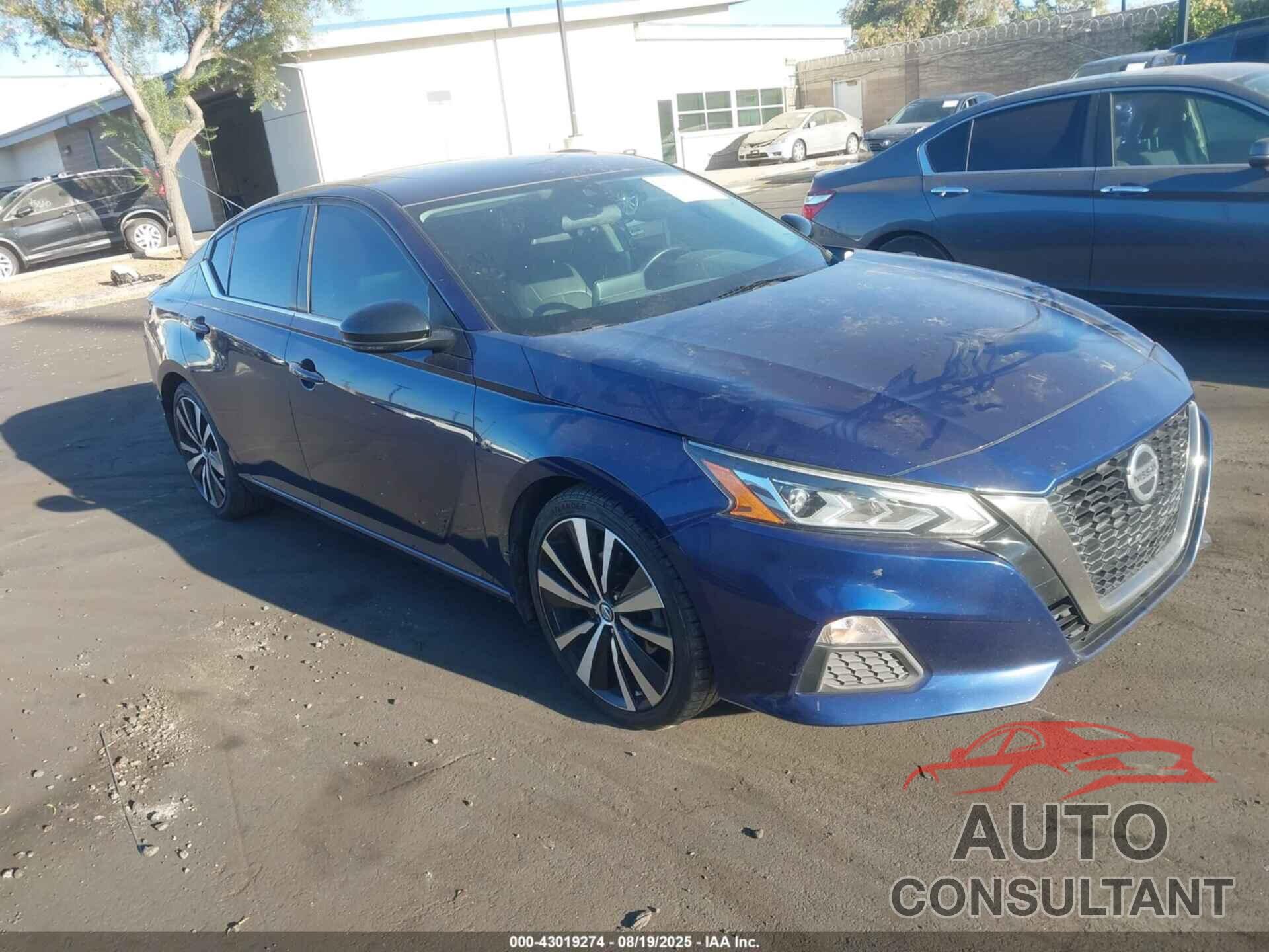 NISSAN ALTIMA 2021 - 1N4AL4CV6MN302191