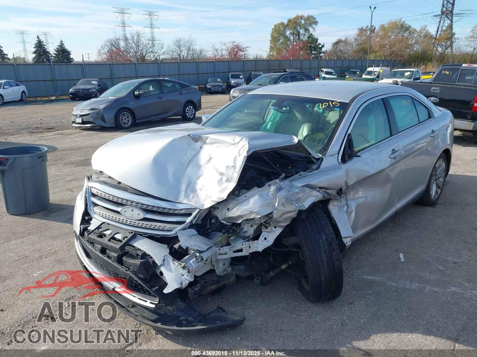 FORD TAURUS 2012 - 1FAHP2FW1CG143739