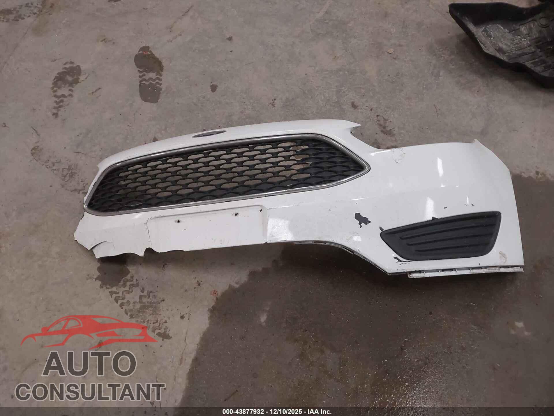 FORD FOCUS 2017 - 1FADP3K2XHL290938