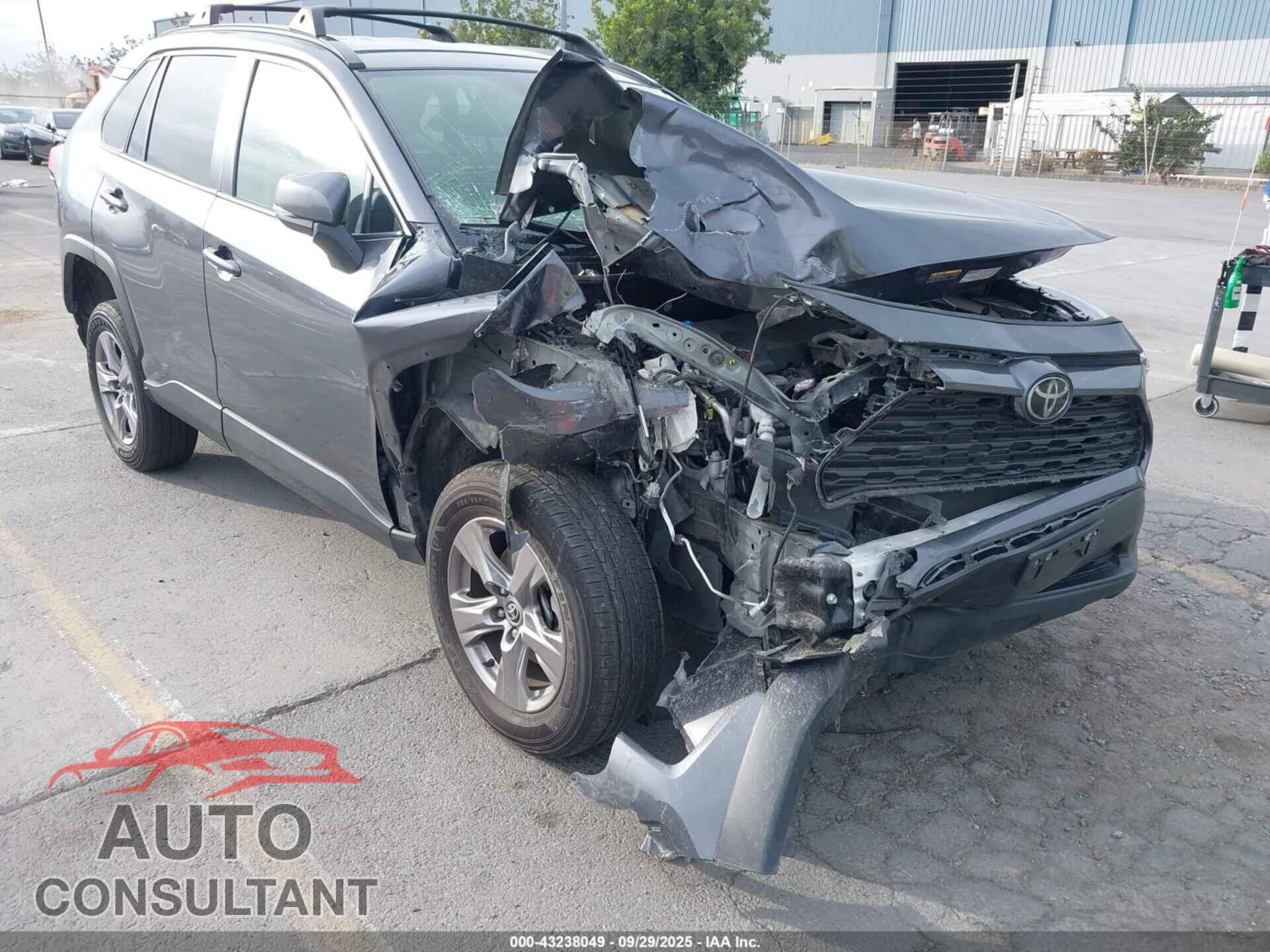 TOYOTA RAV4 2024 - JTMP1RFVXRD110045