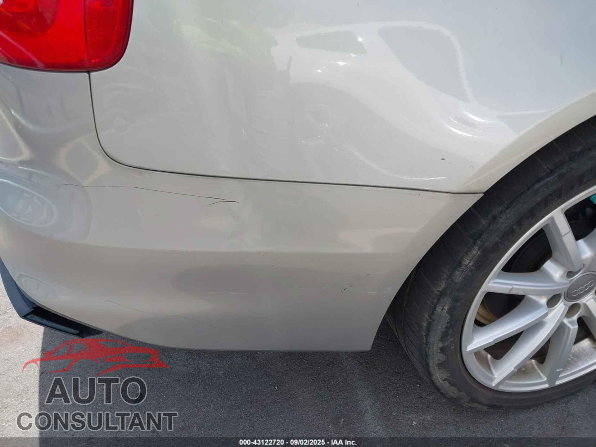 AUDI A4 2014 - WAUFFAFL3EA067223
