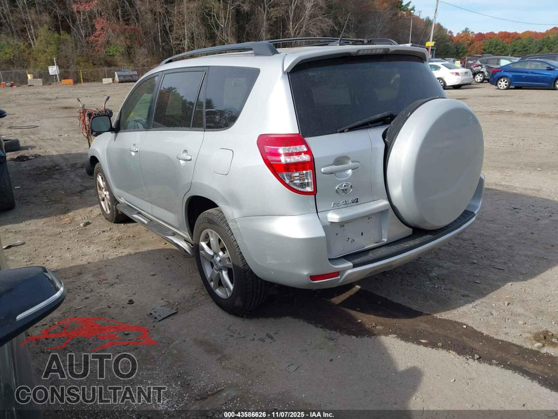 TOYOTA RAV4 2011 - 2T3BF4DV2BW100684