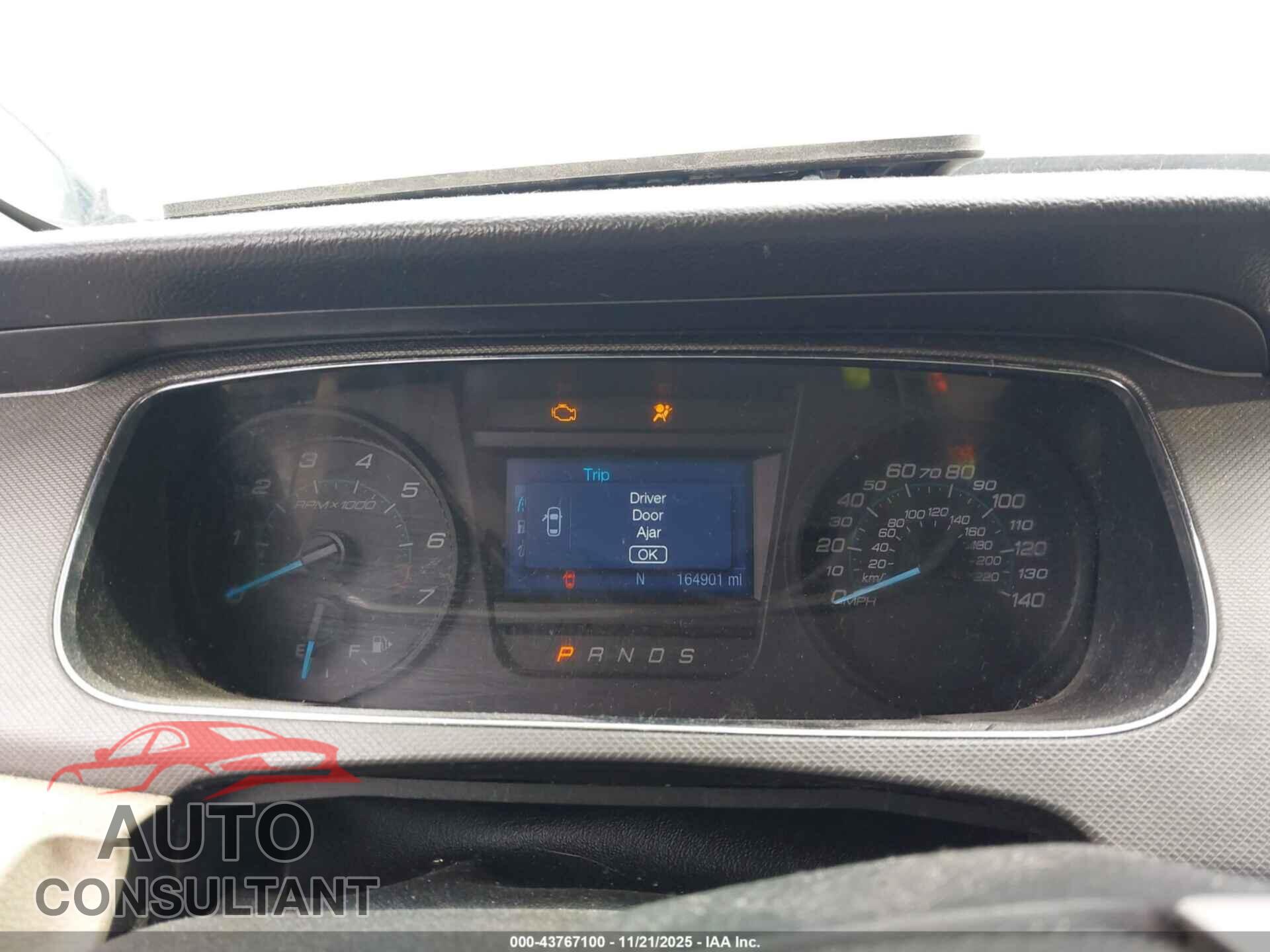 FORD TAURUS 2017 - 1FAHP2D89HG116820
