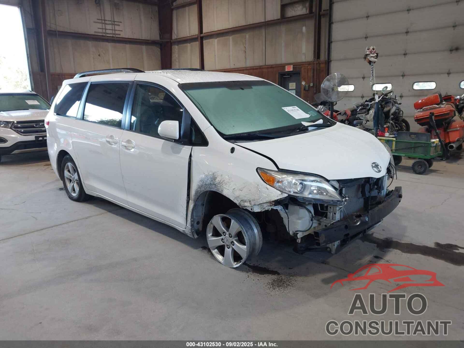 TOYOTA SIENNA 2014 - 5TDKK3DC3ES501218