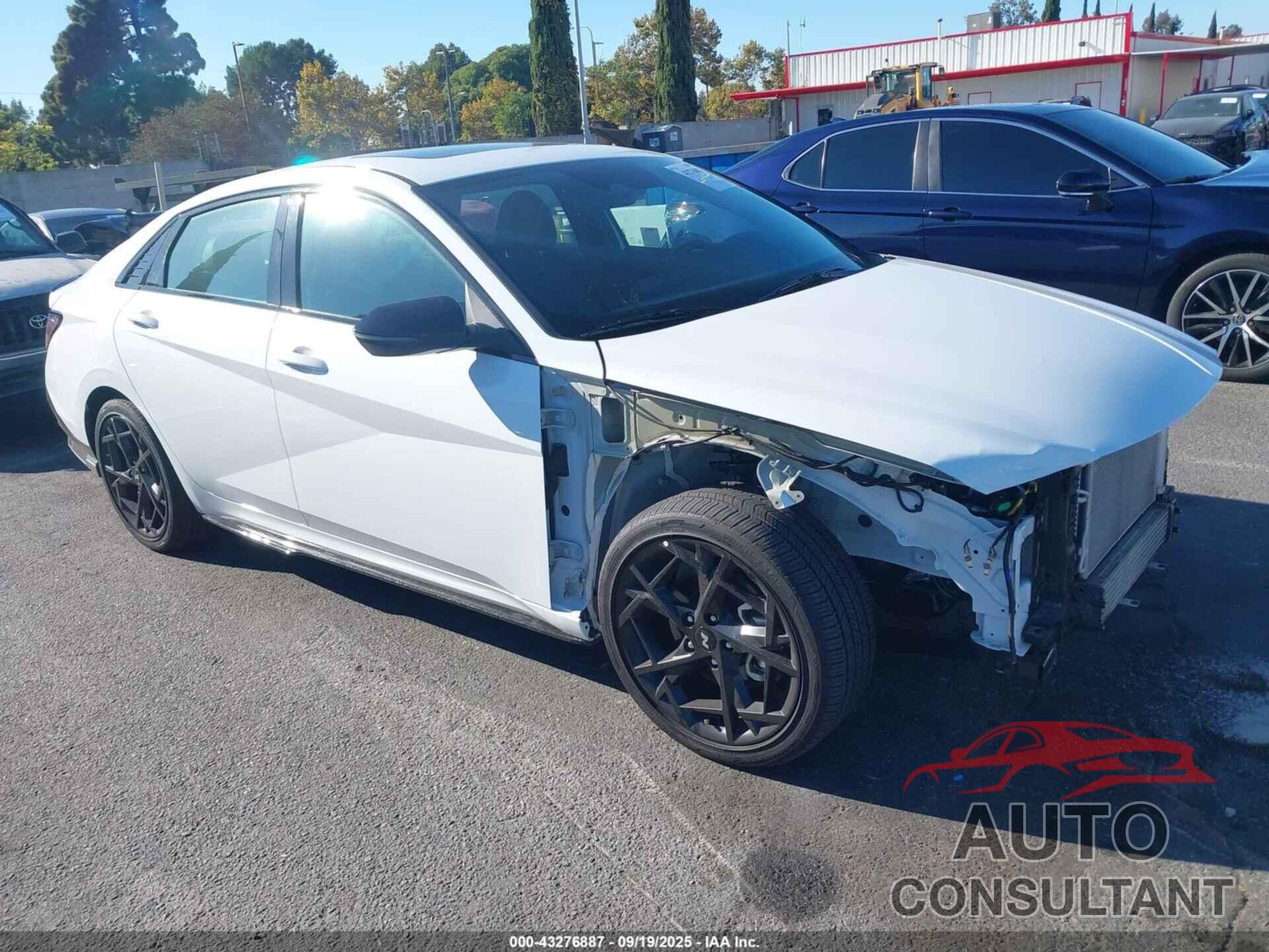 HYUNDAI ELANTRA 2025 - KMHLR4DF2SU905145