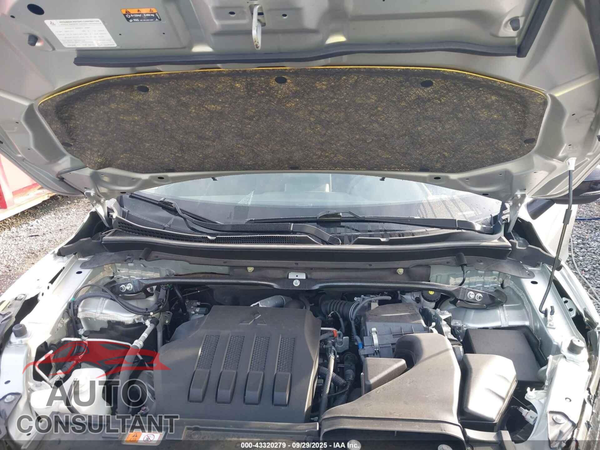 MITSUBISHI ECLIPSE CROSS 2023 - JA4ATVAA5PZ001385