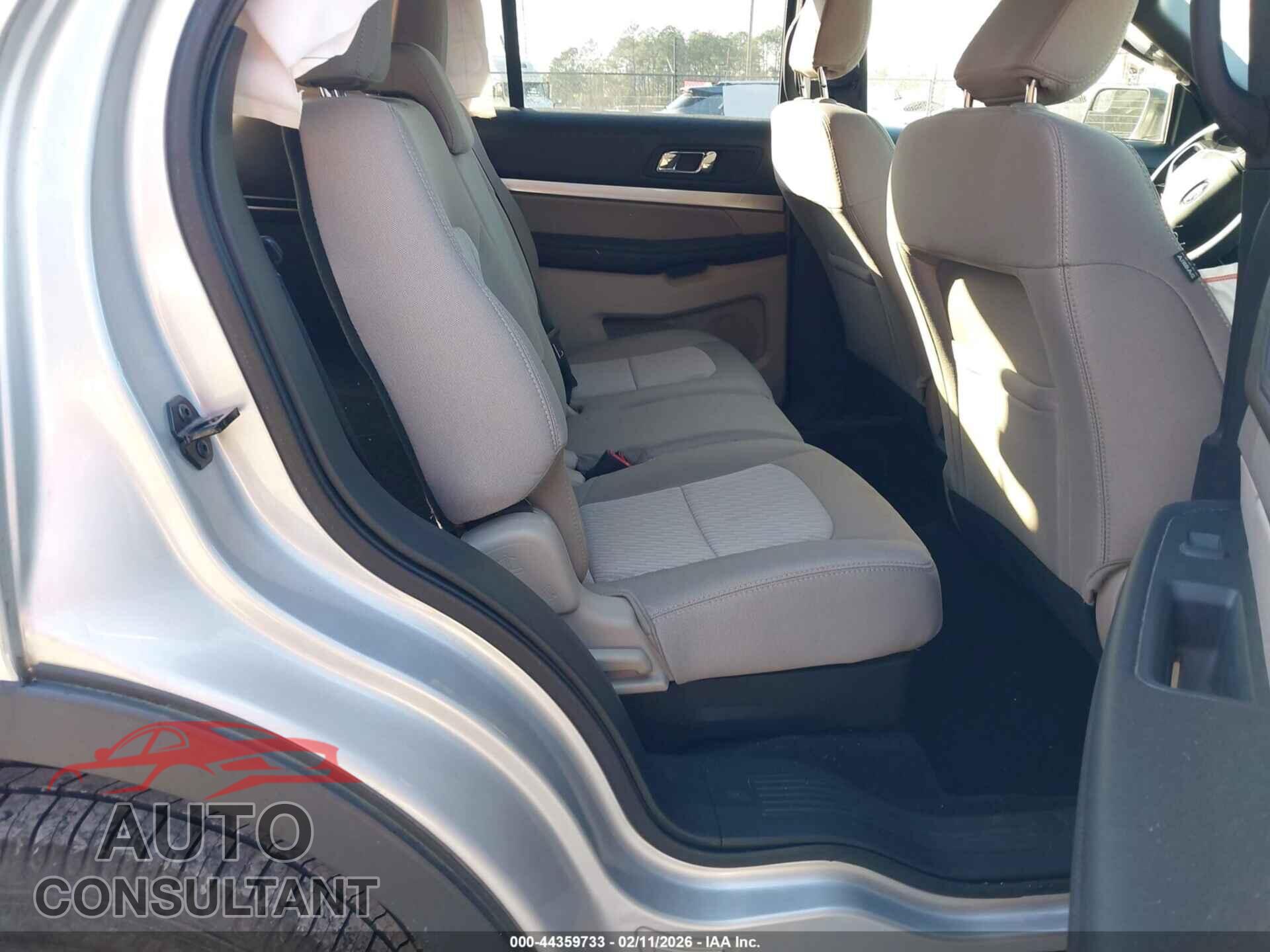 FORD EXPLORER 2018 - 1FM5K7B89JGB52519