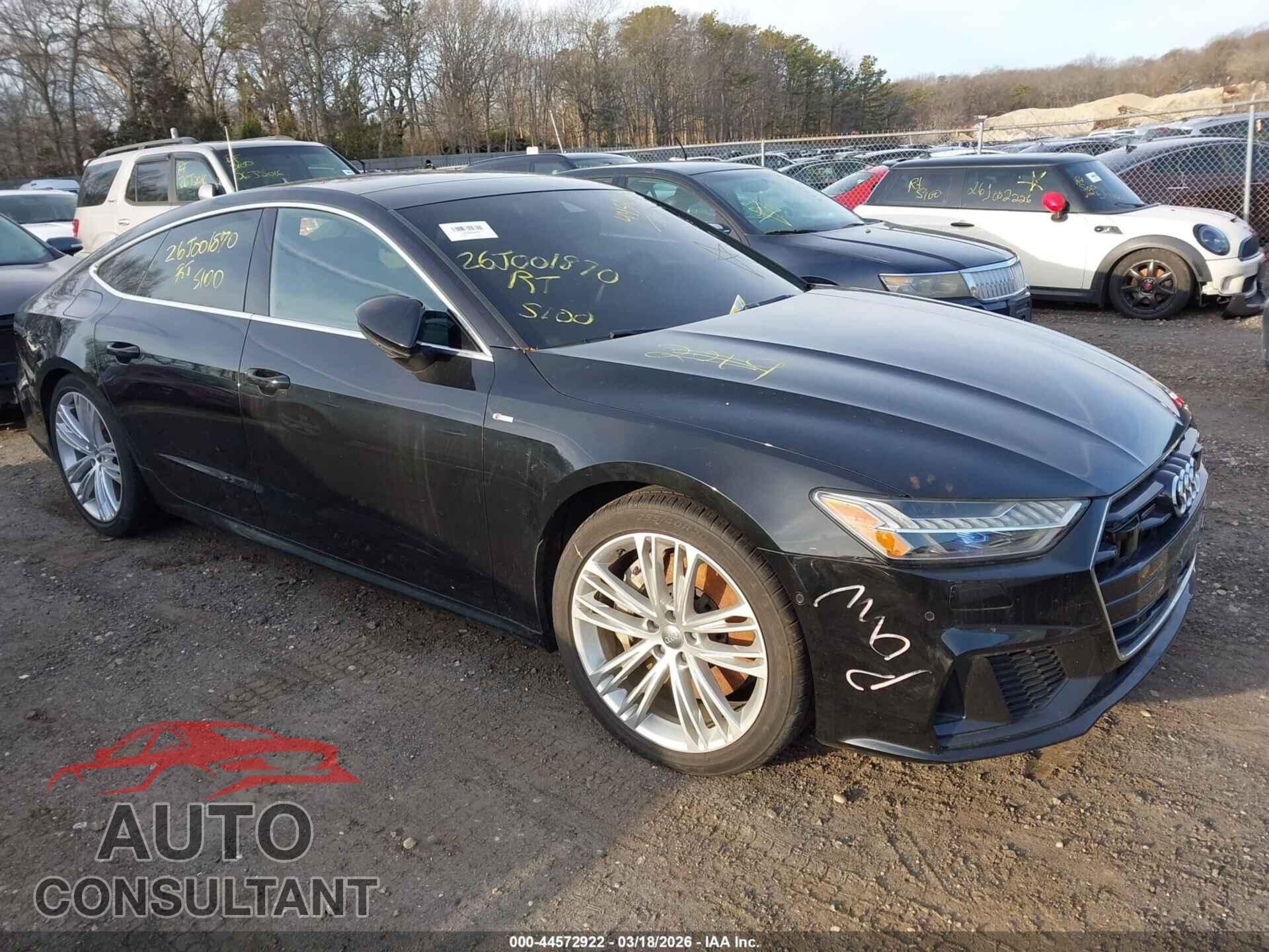 AUDI A7 2019 - WAUV2AF26KN121066