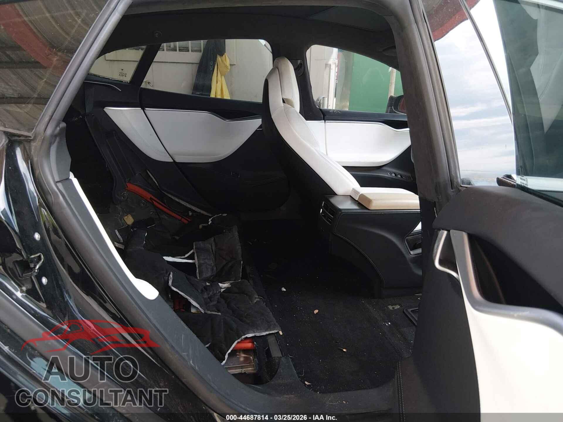 TESLA MODEL S 2017 - 5YJSA1E29HF200894