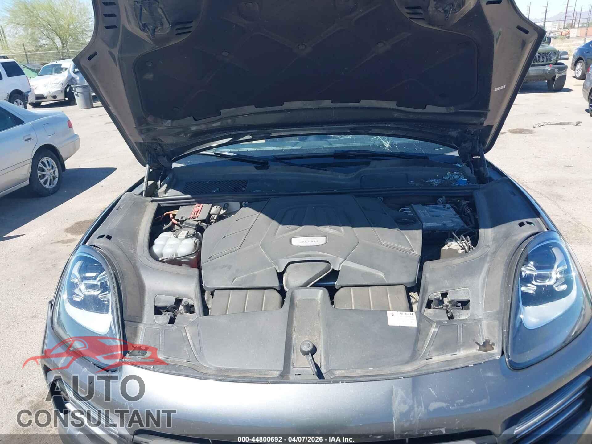 PORSCHE CAYENNE 2019 - WP1AA2AY0KDA03802