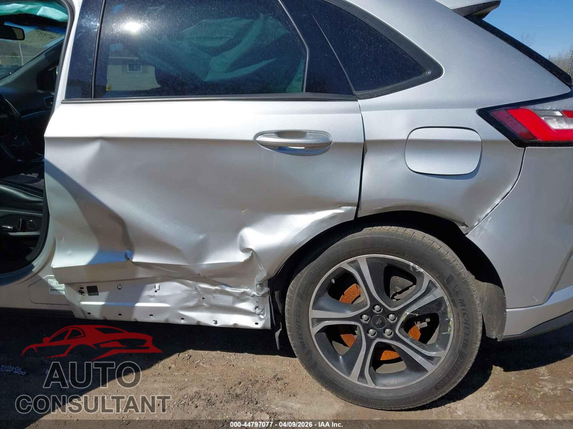 FORD EDGE 2019 - 2FMPK4AP6KBC06108