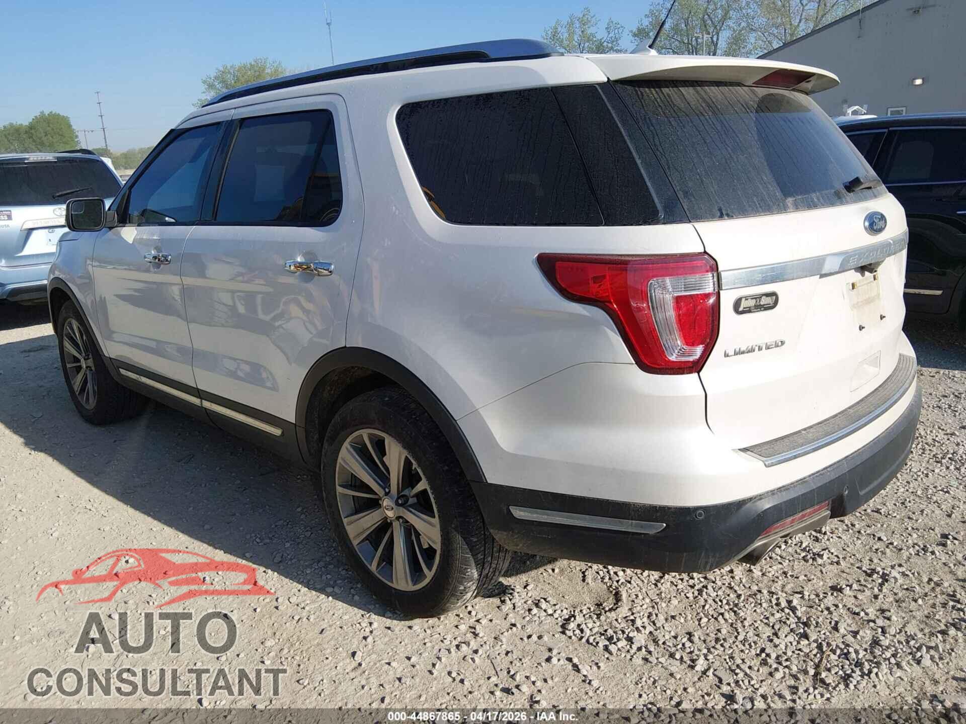 FORD EXPLORER 2018 - 1FM5K8F88JGB64211