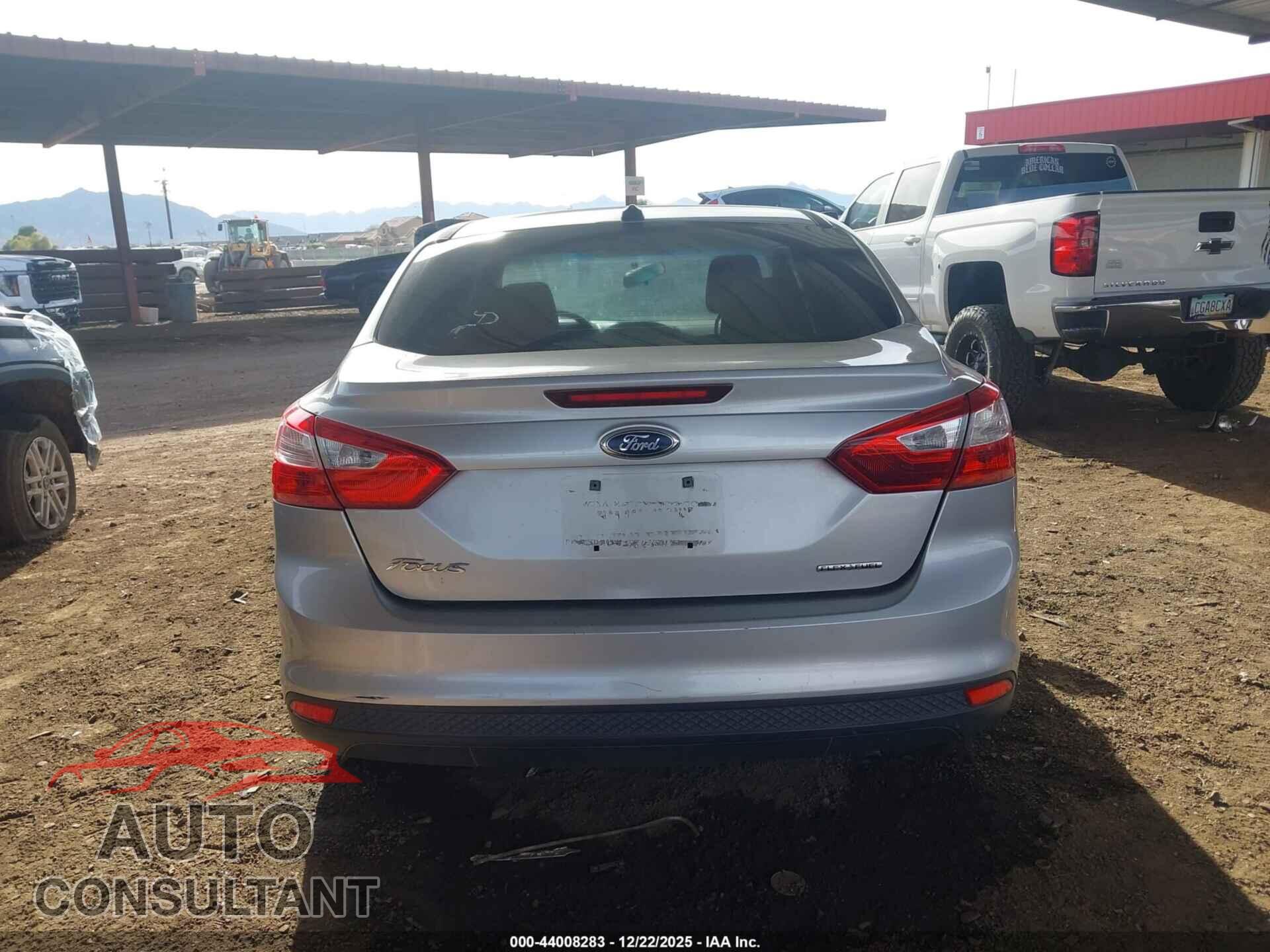 FORD FOCUS 2014 - 1FADP3E20EL461798