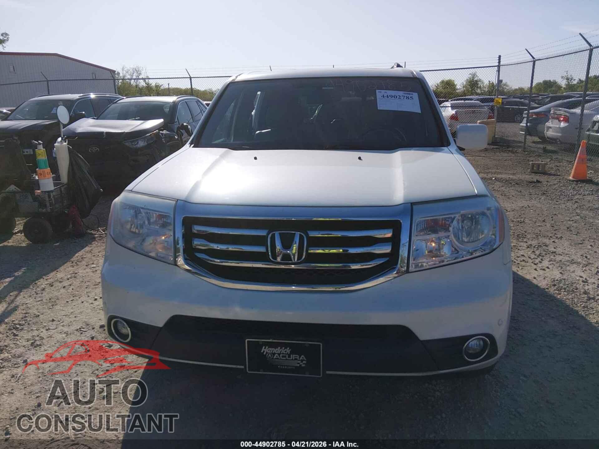 HONDA PILOT 2013 - 5FNYF4H99DB005149